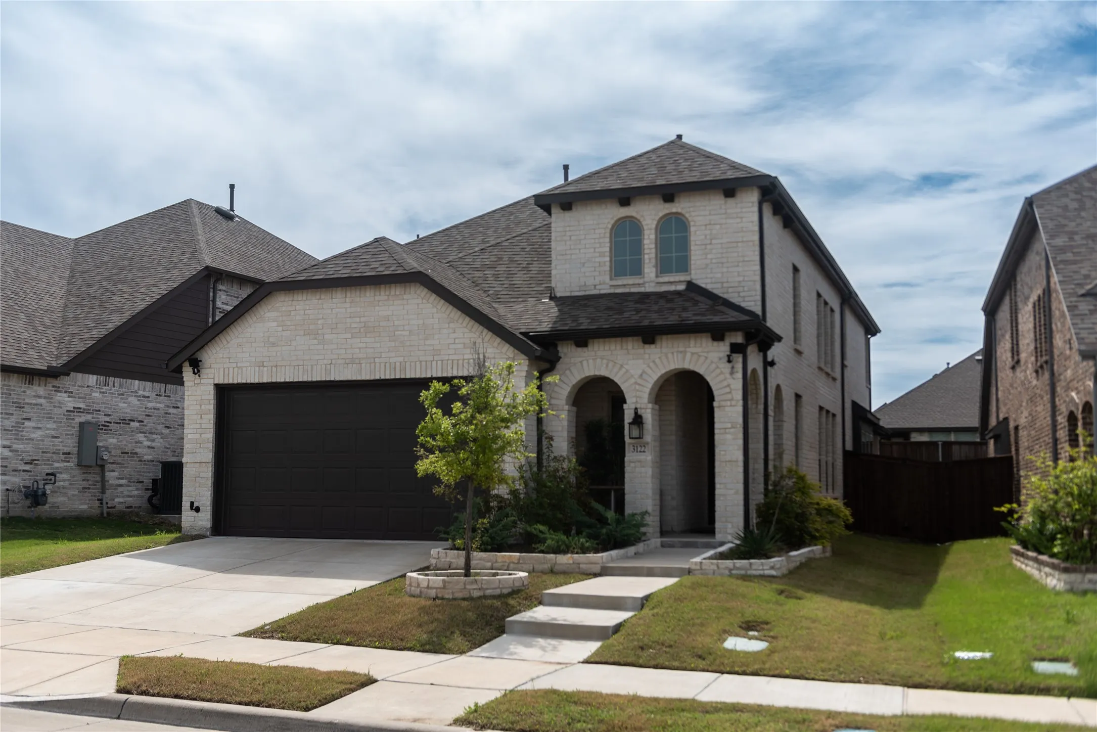 Single Family Residence For Rent in Rockwall County , 3122 Wind Knot Way, Royse City, Texas 75189, 4 Bedrooms, 4 Bathrooms, 2 Garage spaces, 2,378 Sqft, built in 2022, Price $2,900, mls#21236690, Real Estate Agent in Royse City, Homes For Rent in Rockwall county, Homes For Rent in Royse City, Realtor in Royse City Texas, Real Estate Brokerage Independent Realty Texas, Luminita Cordes Realtor