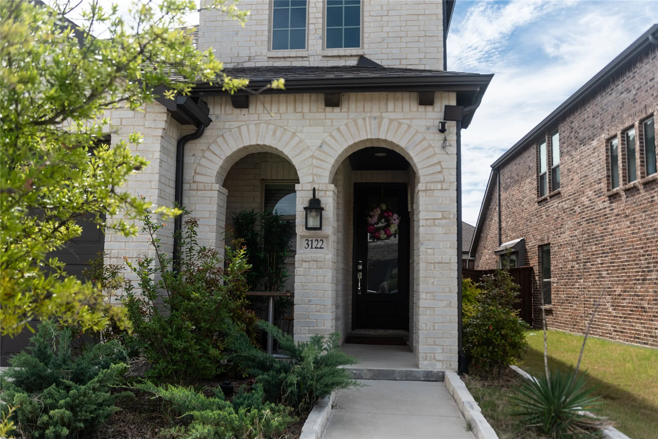 Single Family Residence For Rent in Rockwall County , 3122 Wind Knot Way, Royse City, Texas 75189, 4 Bedrooms, 4 Bathrooms, 2 Garage spaces, 2,378 Sqft, built in 2022, Price $2,900, mls#21236690, Real Estate Agent in Royse City, Homes For Rent in Rockwall county, Homes For Rent in Royse City, Realtor in Royse City Texas, Real Estate Brokerage Independent Realty Texas, Luminita Cordes Realtor