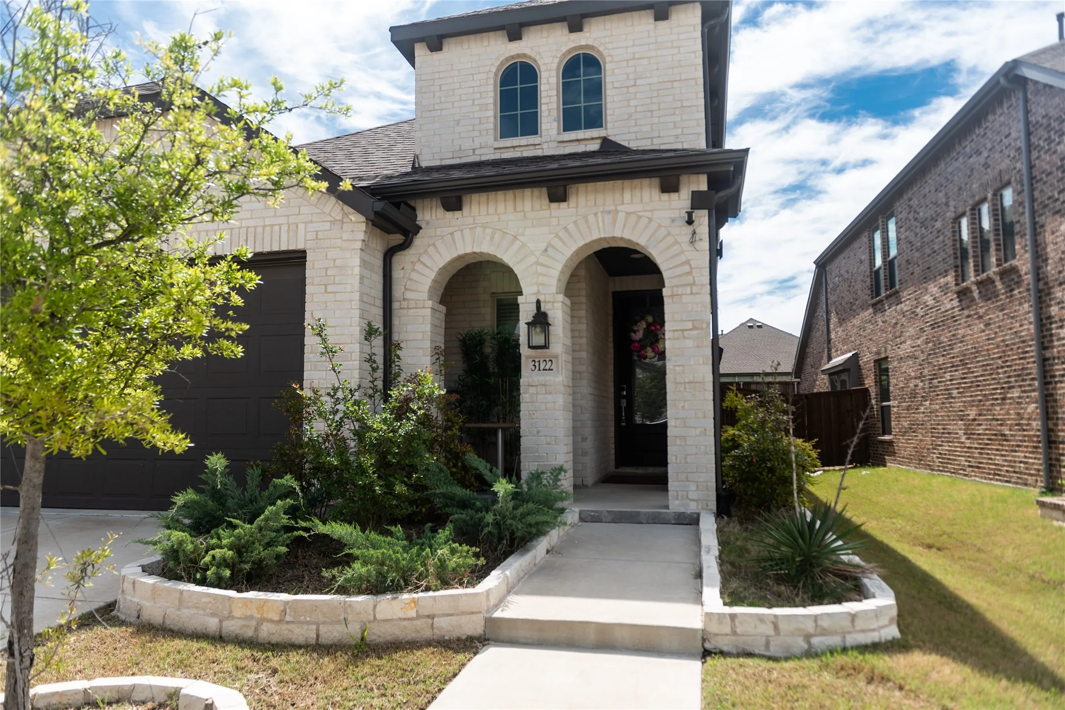 Single Family Residence For Rent in Rockwall County , 3122 Wind Knot Way, Royse City, Texas 75189, 4 Bedrooms, 4 Bathrooms, 2 Garage spaces, 2,378 Sqft, built in 2022, Price $2,900, mls#21236690, Real Estate Agent in Royse City, Homes For Rent in Rockwall county, Homes For Rent in Royse City, Realtor in Royse City Texas, Real Estate Brokerage Independent Realty Texas, Luminita Cordes Realtor