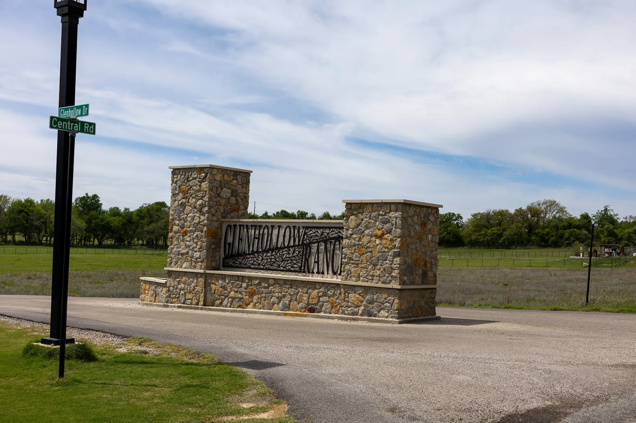 Entry to Glenhollow Ranch