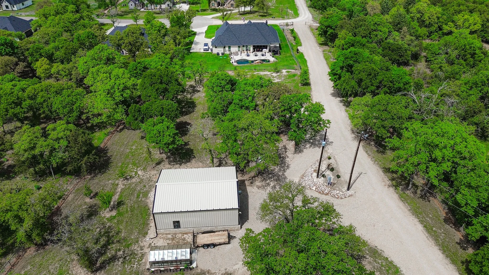 Single Family Residence For Sale in Parker County , 1007 Glenoaks Drive, Weatherford, Texas 76088, 4 Bedroom, 3 Bathroom, 3 Garage spaces, 2,785 Sqft, built in 2022, Preowned, mls#21230285, Real Estate Agent in Weatherford, Homes For Sale in Parker county, Homes For Sale in Weatherford, Realtor in Weatherford Texas, Real Estate Brokerage Independent Realty Texas, Luminita Cordes Realtor