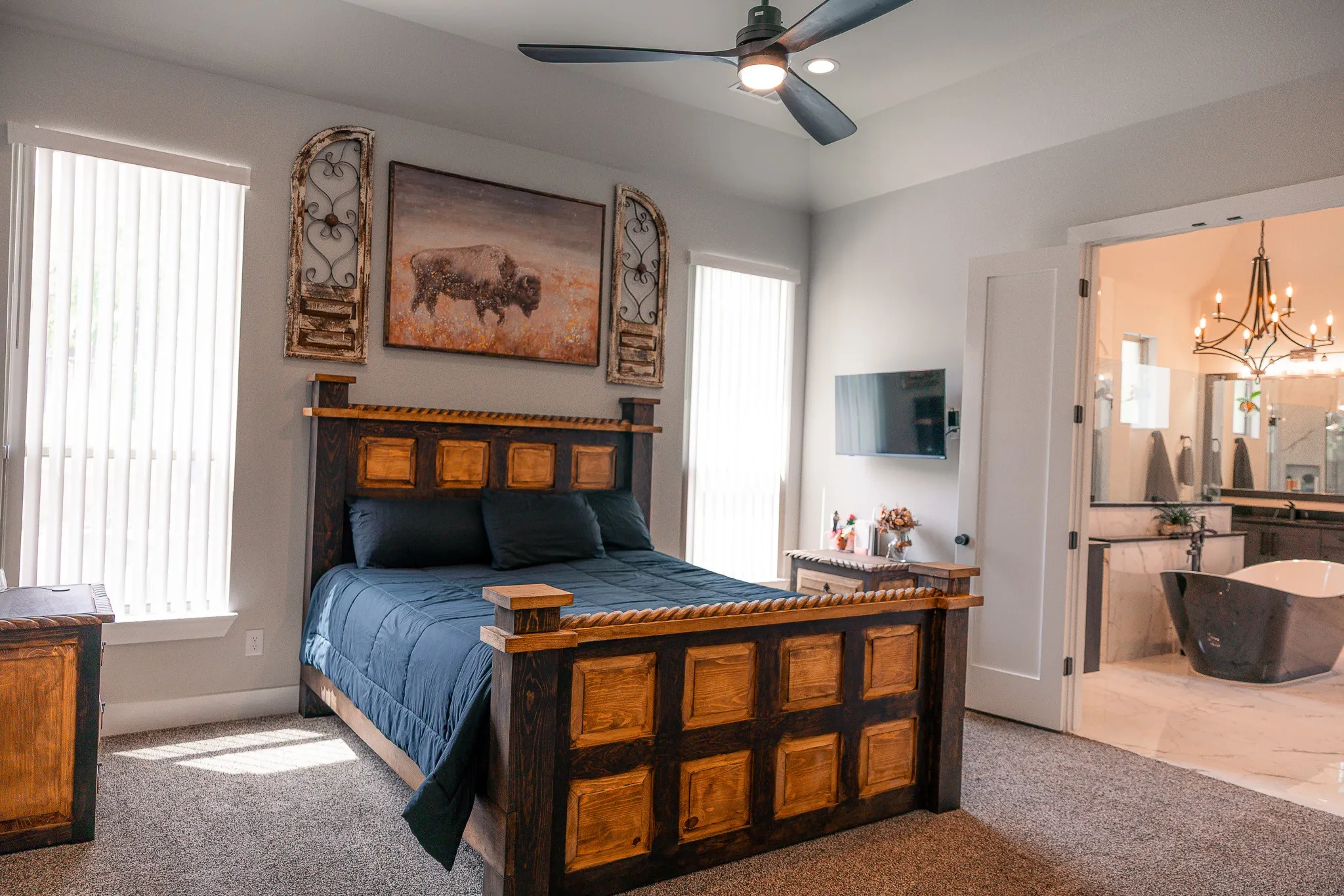 Single Family Residence For Sale in Parker County , 1007 Glenoaks Drive, Weatherford, Texas 76088, 4 Bedroom, 3 Bathroom, 3 Garage spaces, 2,785 Sqft, built in 2022, Preowned, mls#21230285, Real Estate Agent in Weatherford, Homes For Sale in Parker county, Homes For Sale in Weatherford, Realtor in Weatherford Texas, Real Estate Brokerage Independent Realty Texas, Luminita Cordes Realtor