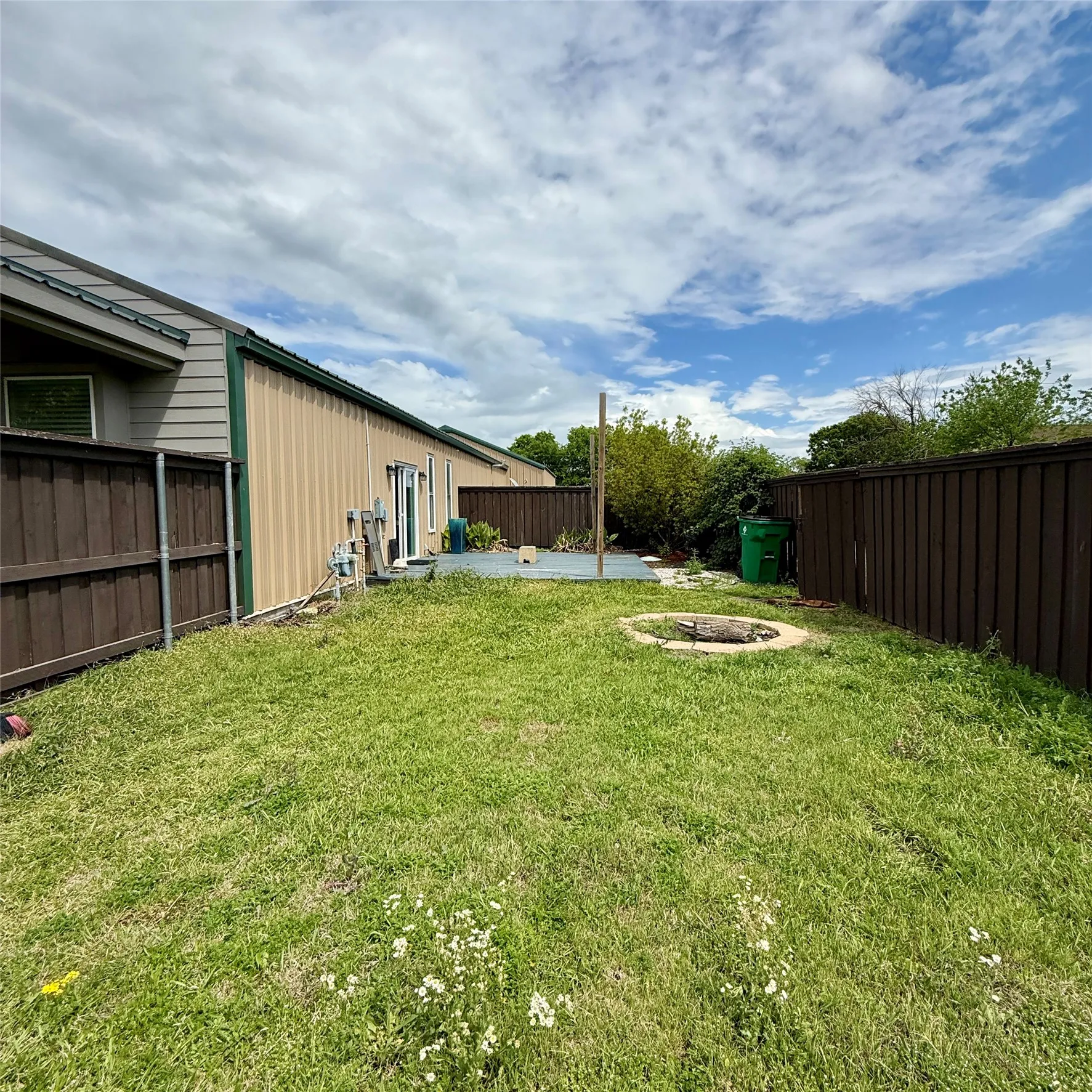 Warehouse For Rent in Collin County , 633 Rose Garden Drive 3, Mc Kinney, Texas 75072, 0, 0, Garage spaces, 0 Sqft, built in 2007, Preowned, mls#21236719, Real Estate Agent in Mc Kinney, Homes For Rent in Collin county, Homes For Rent in Mc Kinney, Realtor in Mc Kinney Texas, Real Estate Brokerage Independent Realty Texas, Luminita Cordes Realtor
