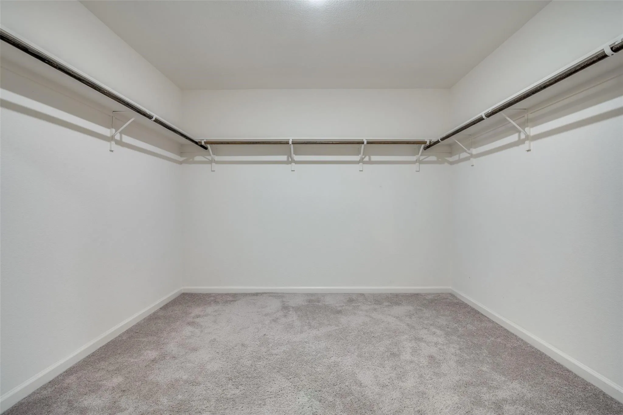 Single Family Residence For Rent in Collin County , 731 Yorkshire Drive, Lavon, Texas 75166, 4 Bedroom, 4 Bathroom, 2 Garage spaces, 2,542 Sqft, built in 2022, mls#21236788, Real Estate Agent in Lavon, Homes For Rent in Collin county, Homes For Rent in Lavon, Realtor in Lavon Texas, Real Estate Brokerage Independent Realty Texas, Luminita Cordes Realtor