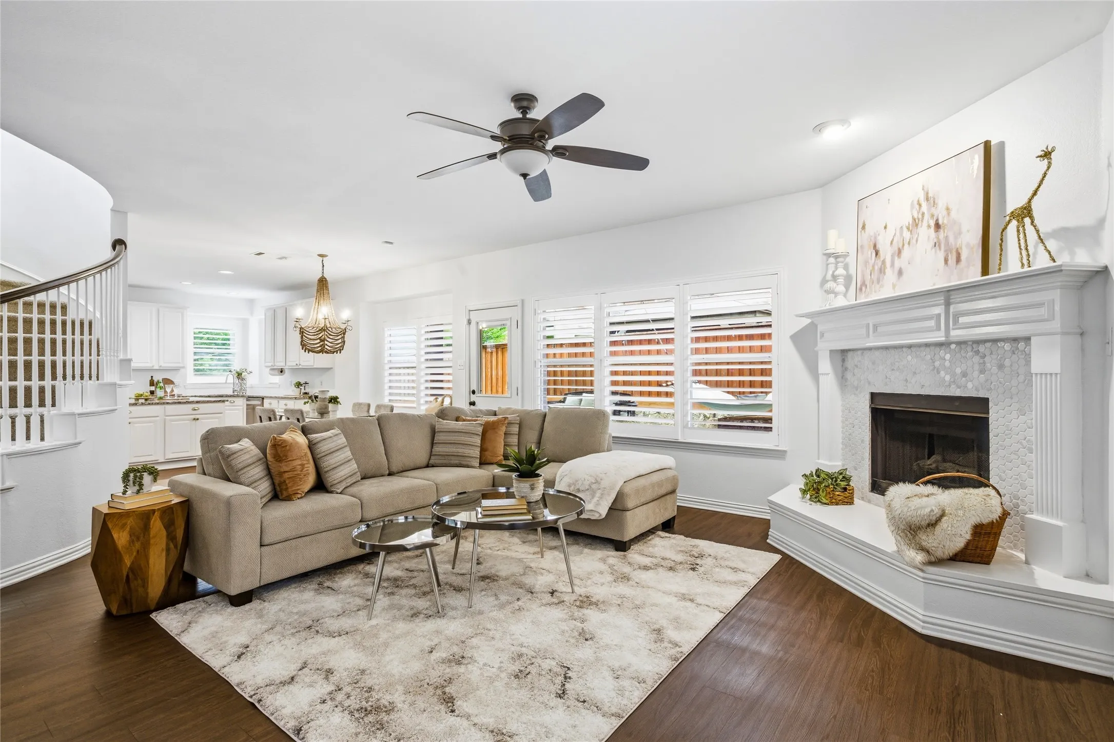 Another view of family room, breakfast room and kitchen combo. This house has such a great flow.