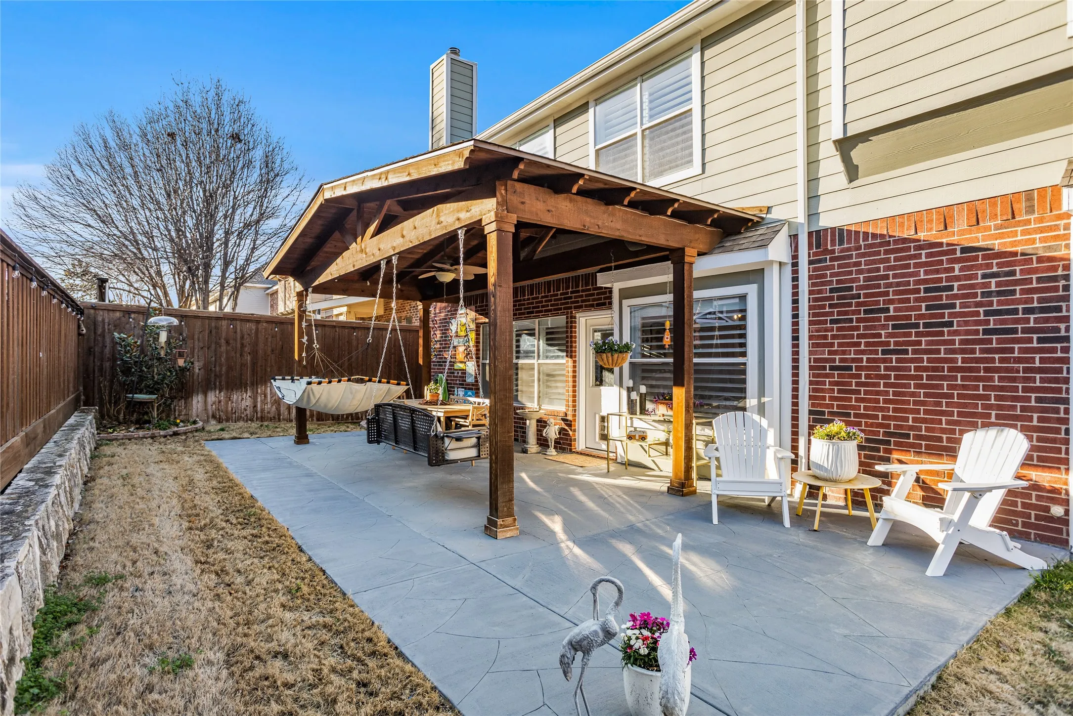 Another view of back patio.