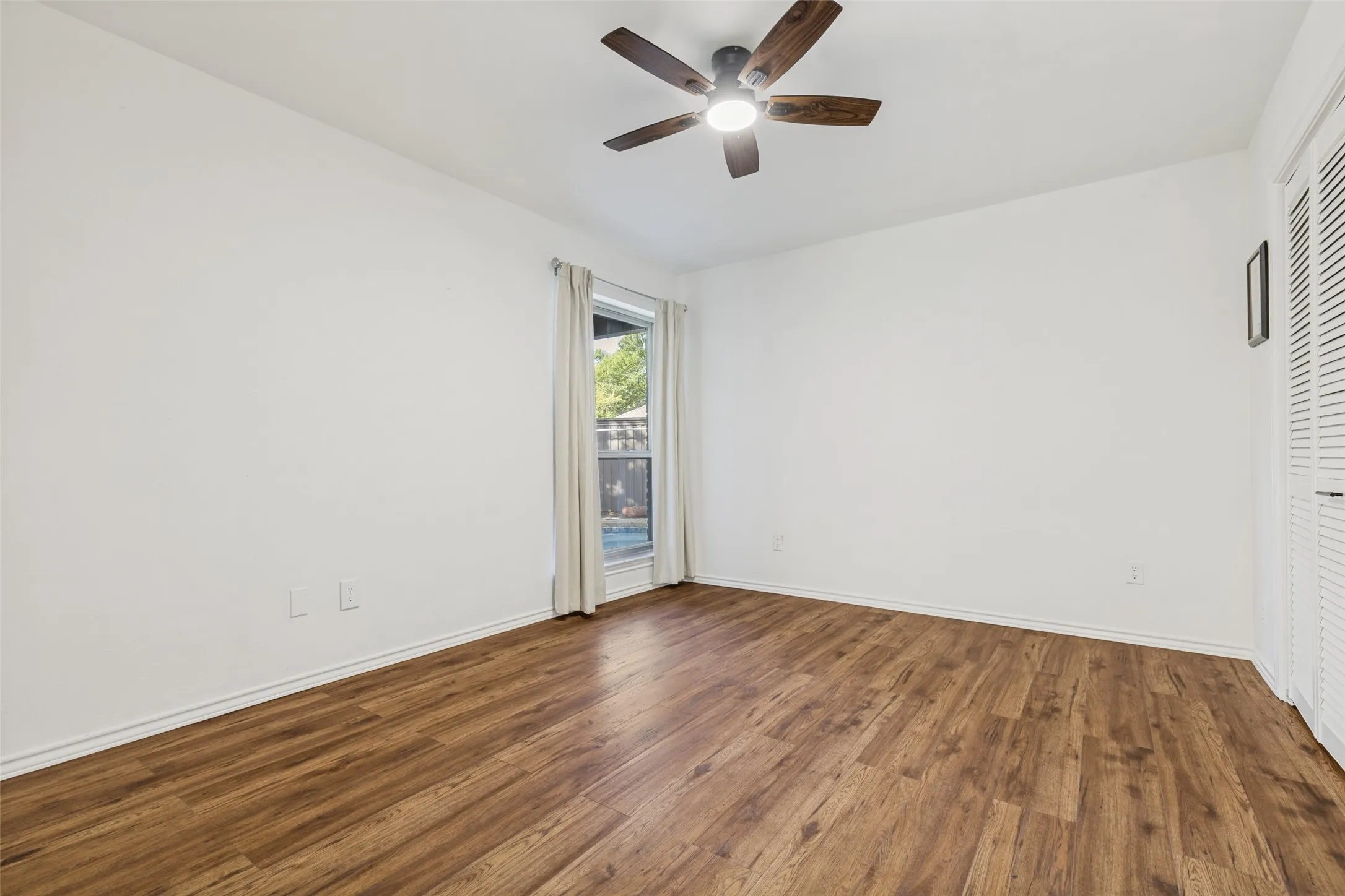 Third Bedroom with ceiling fan