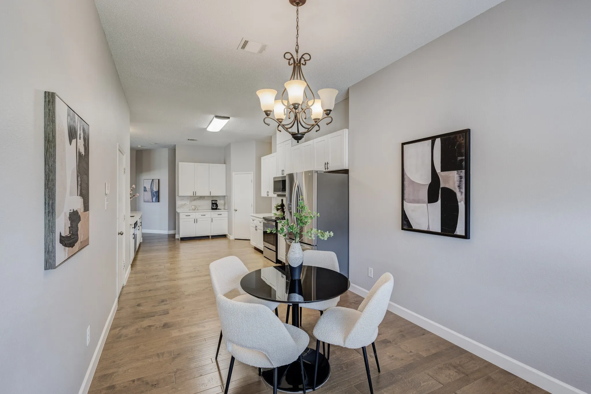 Single Family Residence For Sale in Dallas County , 7218 Compass Point Drive, Rowlett, Texas 75089, 4 Bedroom, 2 Bathroom, 2 Garage spaces, 2,564 Sqft, built in 2003, mls#21236892, Real Estate Agent in Rowlett, Homes For Sale in Dallas county, Homes For Sale in Rowlett, Realtor in Rowlett Texas, Real Estate Brokerage Independent Realty Texas, Luminita Cordes Realtor