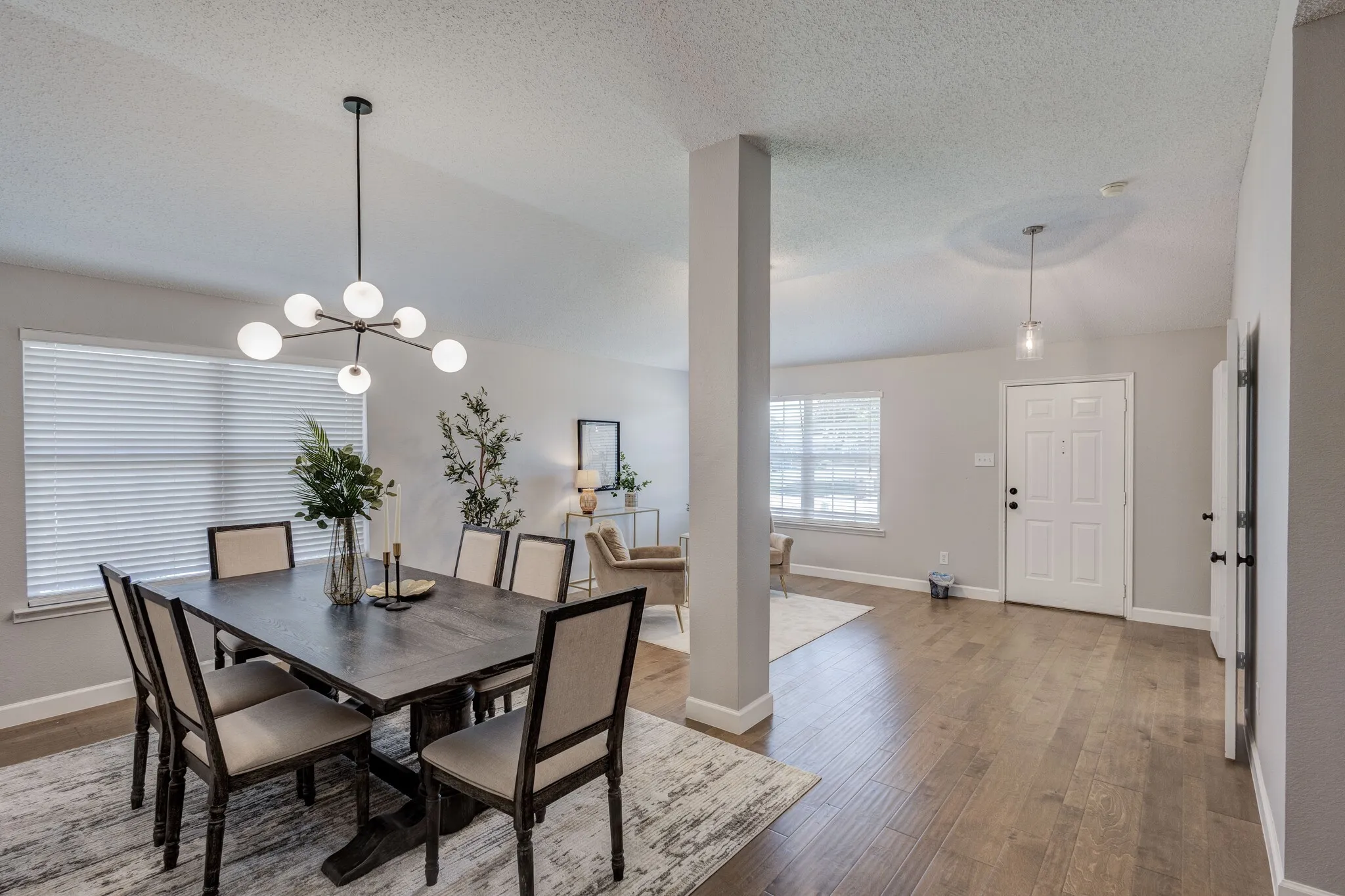Single Family Residence For Sale in Dallas County , 7218 Compass Point Drive, Rowlett, Texas 75089, 4 Bedroom, 2 Bathroom, 2 Garage spaces, 2,564 Sqft, built in 2003, mls#21236892, Real Estate Agent in Rowlett, Homes For Sale in Dallas county, Homes For Sale in Rowlett, Realtor in Rowlett Texas, Real Estate Brokerage Independent Realty Texas, Luminita Cordes Realtor