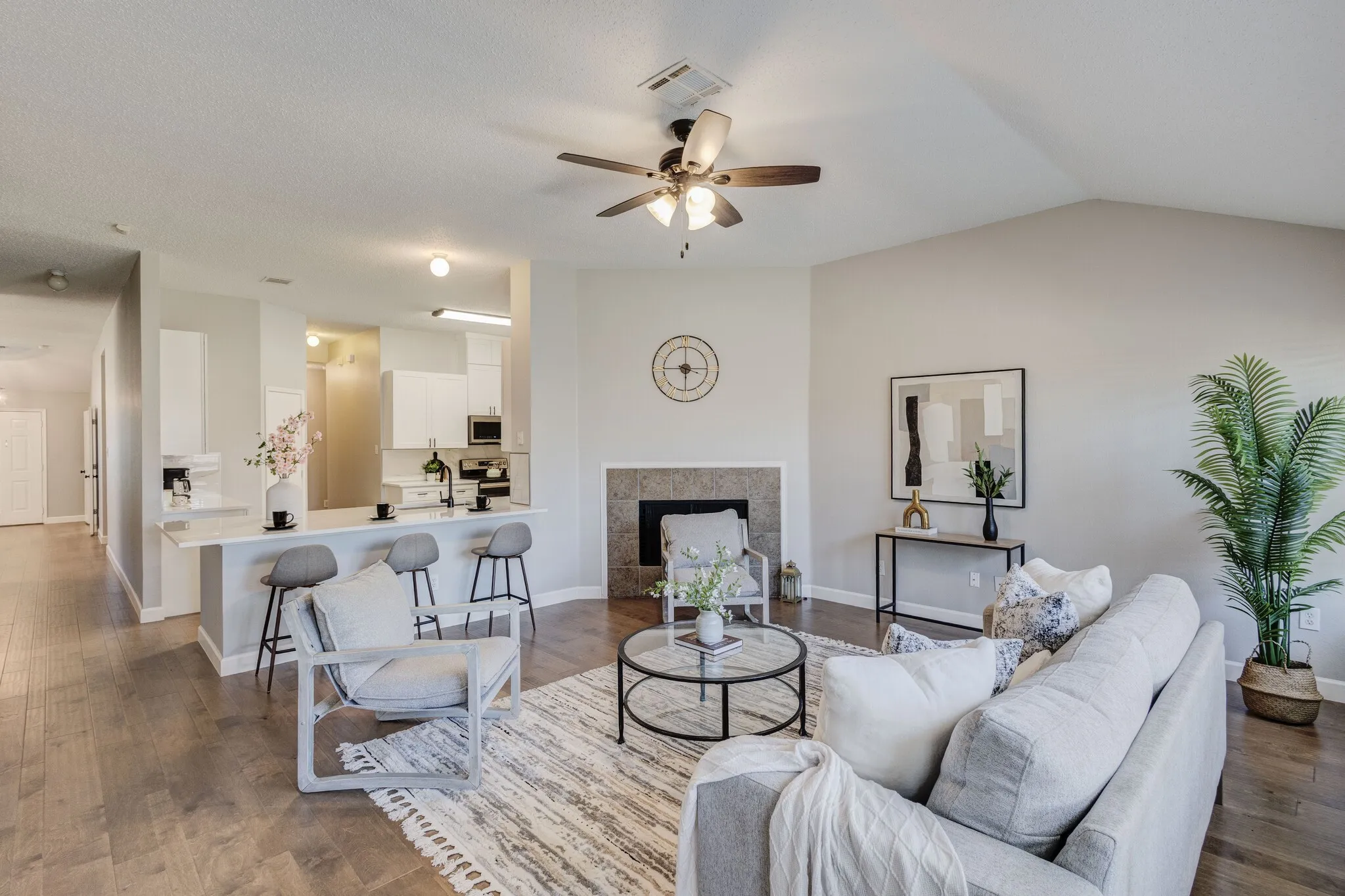 Single Family Residence For Sale in Dallas County , 7218 Compass Point Drive, Rowlett, Texas 75089, 4 Bedroom, 2 Bathroom, 2 Garage spaces, 2,564 Sqft, built in 2003, mls#21236892, Real Estate Agent in Rowlett, Homes For Sale in Dallas county, Homes For Sale in Rowlett, Realtor in Rowlett Texas, Real Estate Brokerage Independent Realty Texas, Luminita Cordes Realtor