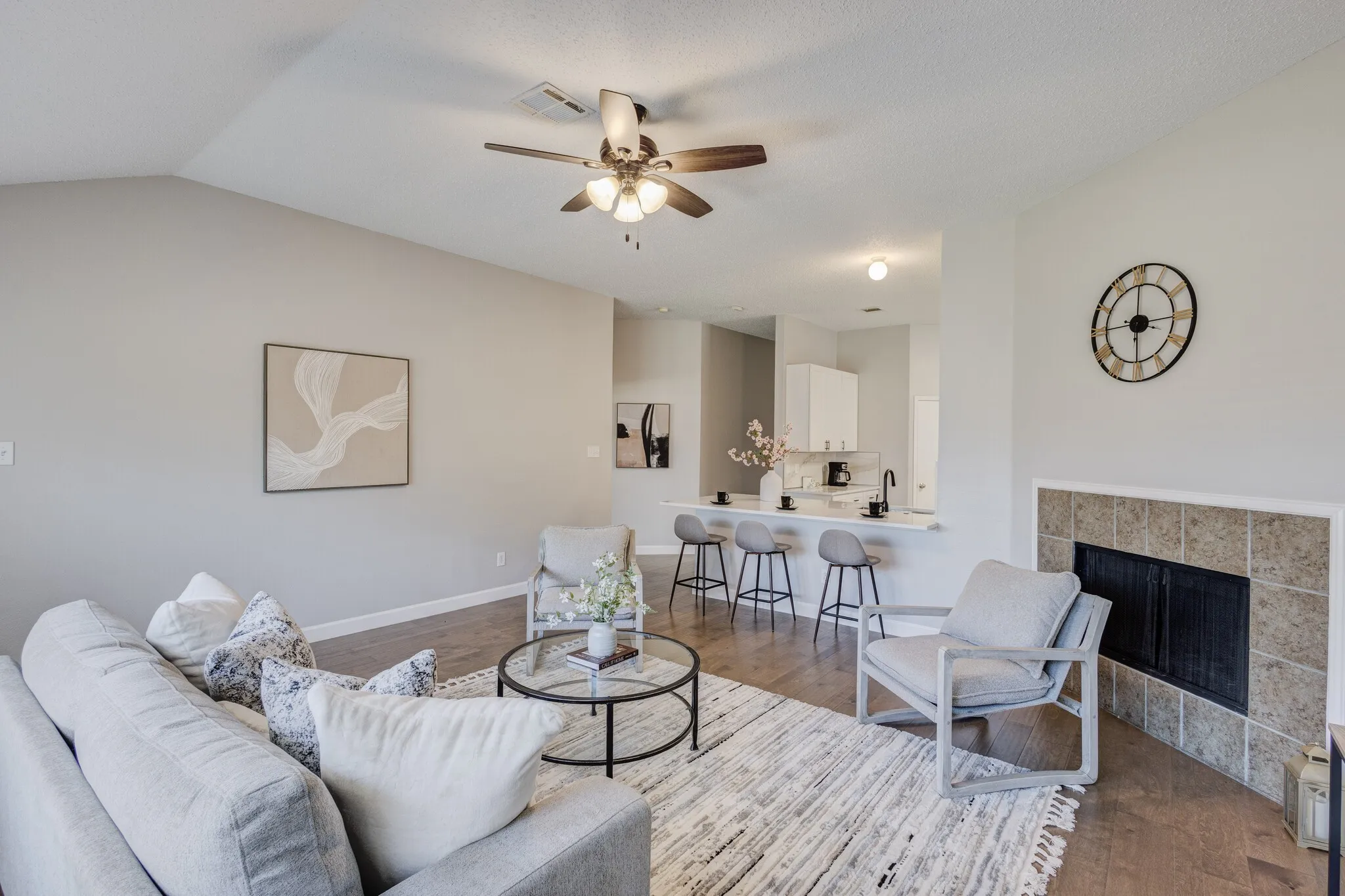 Single Family Residence For Sale in Dallas County , 7218 Compass Point Drive, Rowlett, Texas 75089, 4 Bedroom, 2 Bathroom, 2 Garage spaces, 2,564 Sqft, built in 2003, mls#21236892, Real Estate Agent in Rowlett, Homes For Sale in Dallas county, Homes For Sale in Rowlett, Realtor in Rowlett Texas, Real Estate Brokerage Independent Realty Texas, Luminita Cordes Realtor