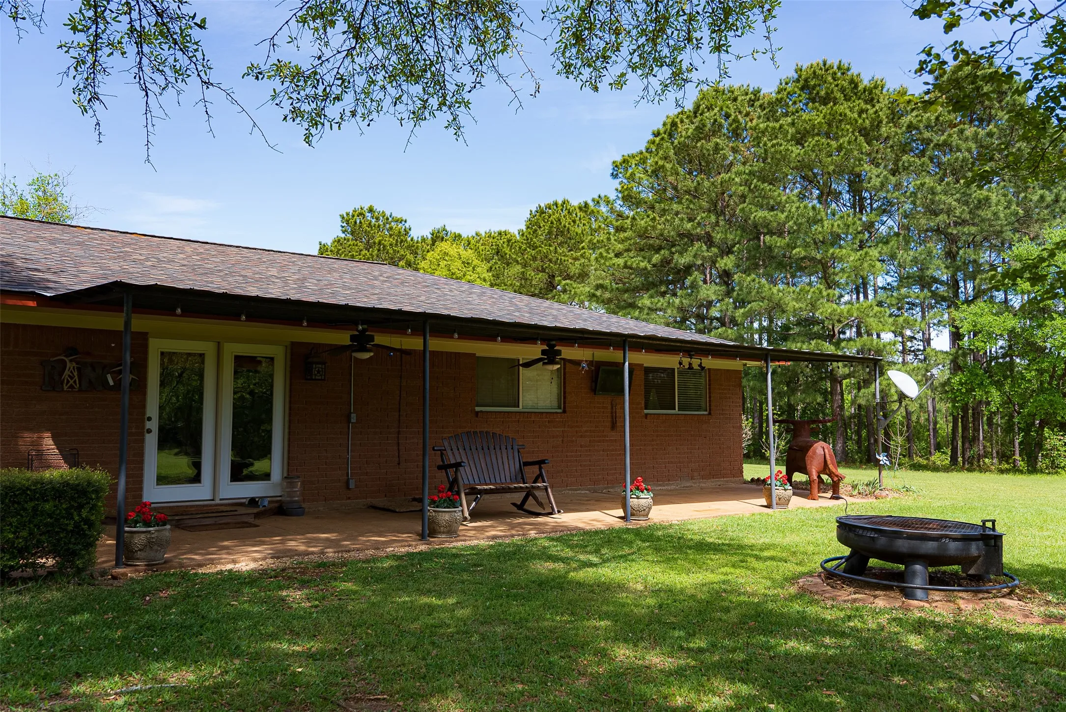 Farm For Sale in Anderson County , 2029 W State Highway 294, Elkhart, Texas 75839, 3 Bedroom, 3 Bathroom, 2 Garage spaces, 1,700 Sqft, built in 1967, Preowned, Price $490,000, mls#21236753, Real Estate Agent in Elkhart, Homes For Sale in Anderson county, Homes For Sale in Elkhart, Realtor in Elkhart Texas, Real Estate Brokerage Independent Realty Texas, Luminita Cordes Realtor