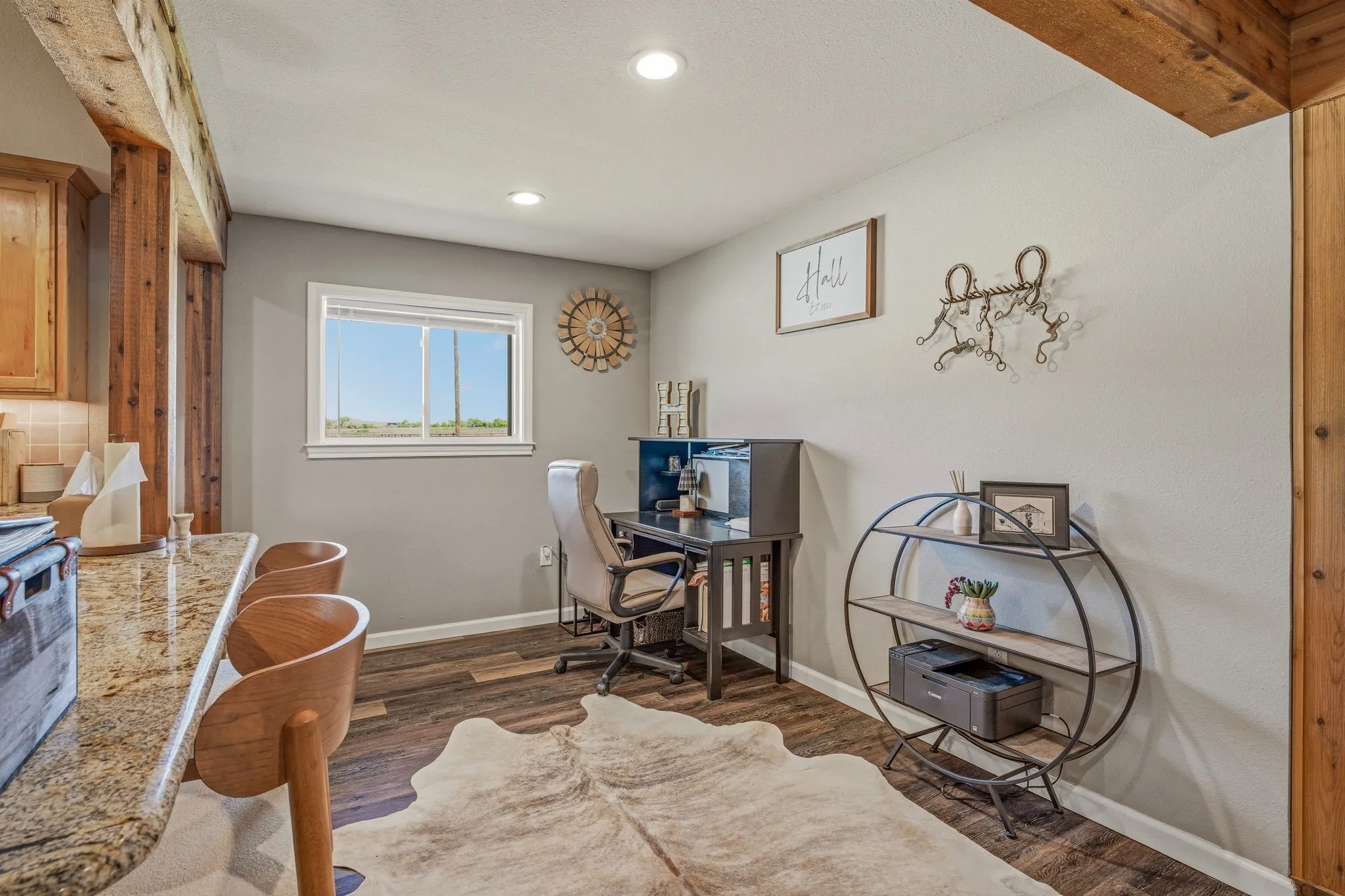Farm For Sale in Erath County , 1705 US Highway 67, Stephenville, Texas 76401, 3 Bedroom, 2 Bathroom, 2 Garage spaces, 2,829 Sqft, built in 1963, mls#21235991, Real Estate Agent in Stephenville, Homes For Sale in Erath county, Homes For Sale in Stephenville, Realtor in Stephenville Texas, Real Estate Brokerage Independent Realty Texas, Luminita Cordes Realtor