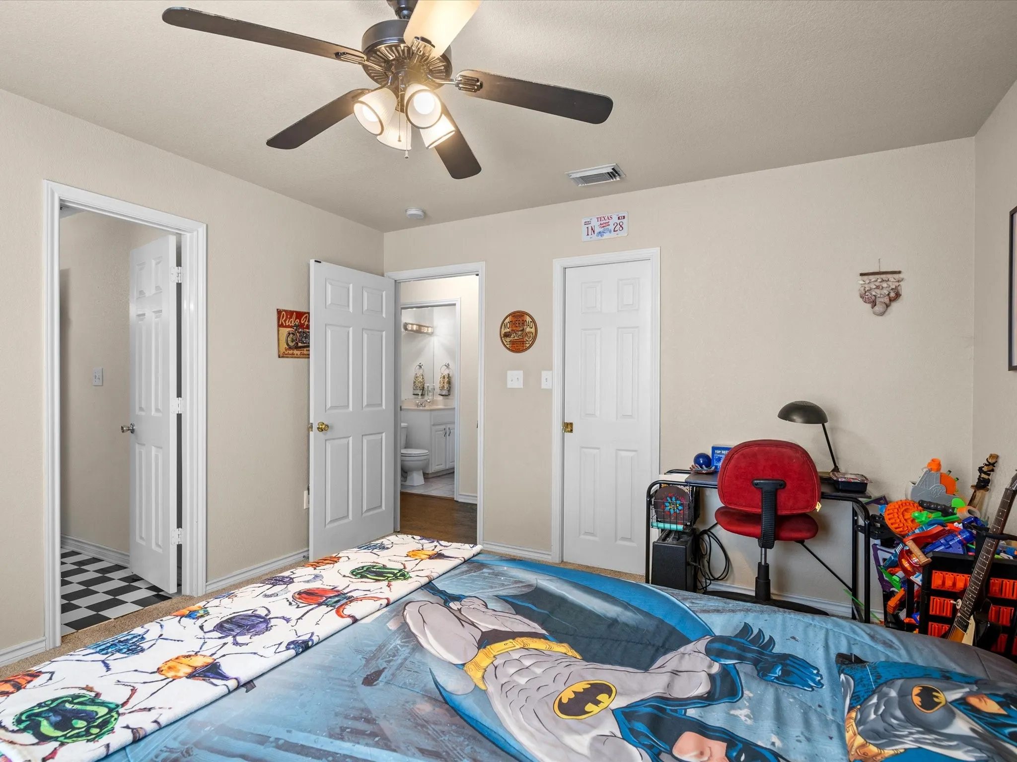 Single Family Residence For Sale in Wise County , 205 PR 2194, Decatur, Texas 76234, 4 Bedroom, 4 Bathroom, 2 Garage spaces, 3,180 Sqft, built in 2000, Preowned, mls#21235295, Real Estate Agent in Decatur, Homes For Sale in Wise county, Homes For Sale in Decatur, Realtor in Decatur Texas, Real Estate Brokerage Independent Realty Texas, Luminita Cordes Realtor