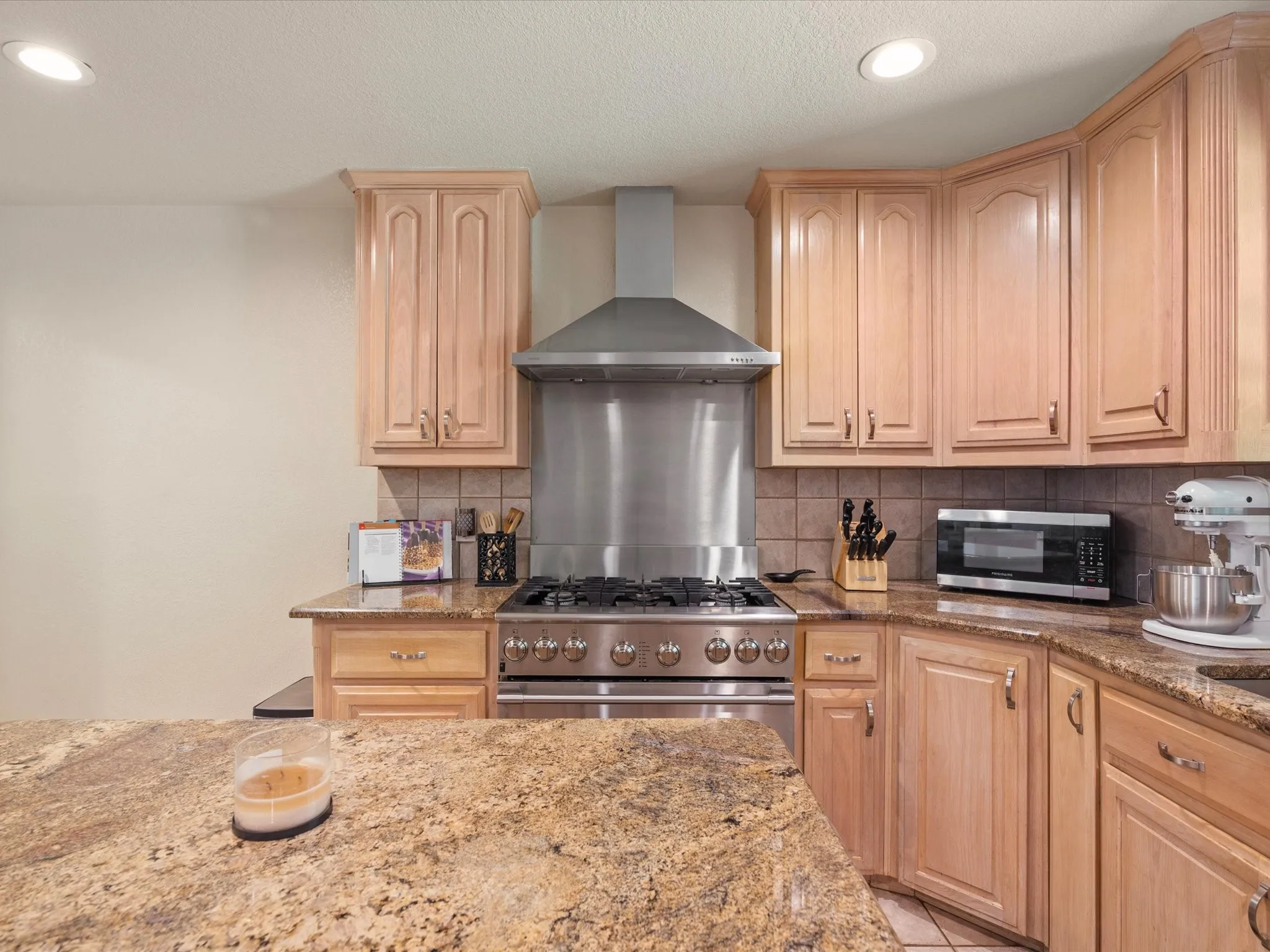 Single Family Residence For Sale in Wise County , 205 PR 2194, Decatur, Texas 76234, 4 Bedroom, 4 Bathroom, 2 Garage spaces, 3,180 Sqft, built in 2000, Preowned, mls#21235295, Real Estate Agent in Decatur, Homes For Sale in Wise county, Homes For Sale in Decatur, Realtor in Decatur Texas, Real Estate Brokerage Independent Realty Texas, Luminita Cordes Realtor