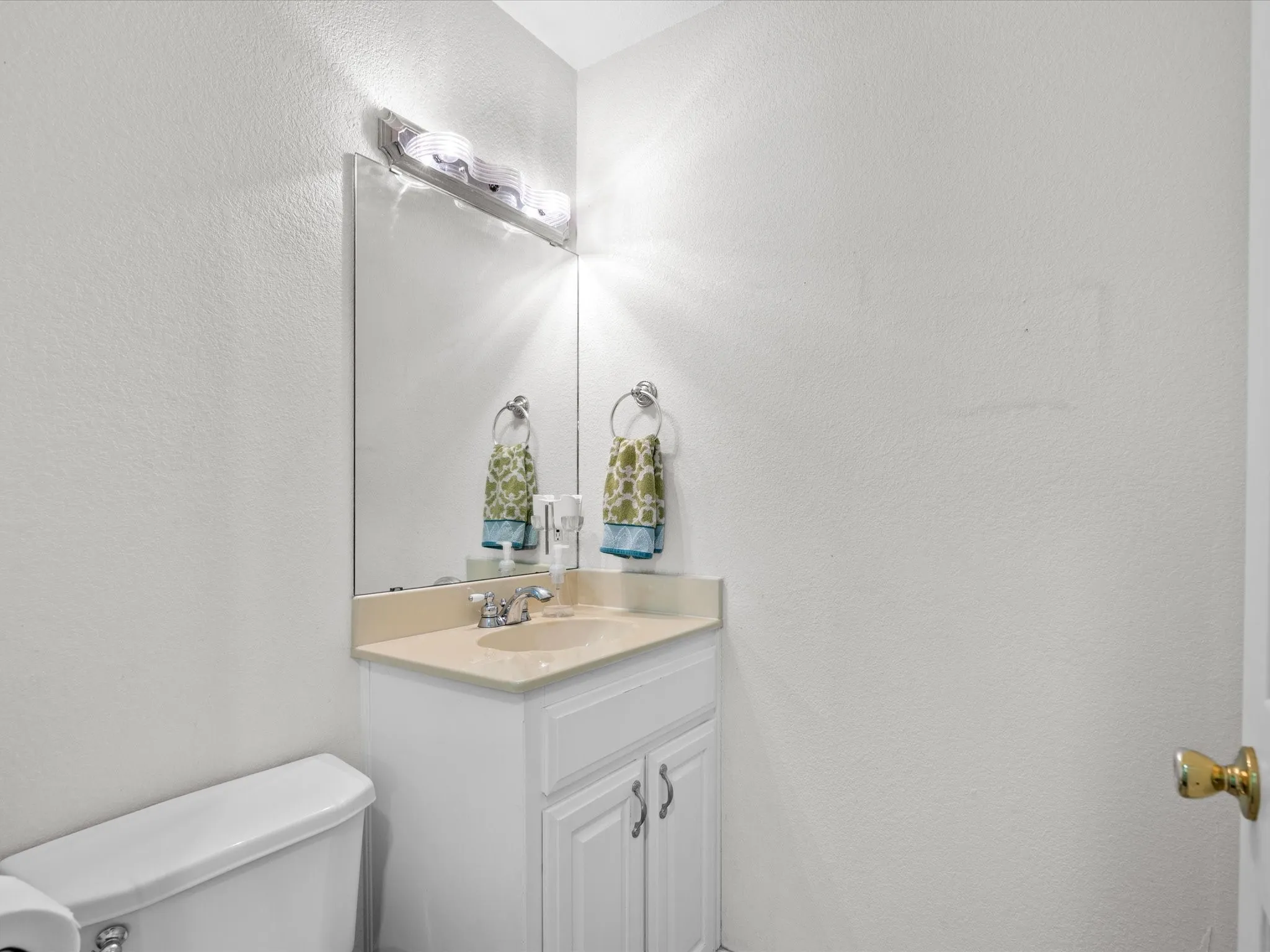 Single Family Residence For Sale in Wise County , 205 PR 2194, Decatur, Texas 76234, 4 Bedroom, 4 Bathroom, 2 Garage spaces, 3,180 Sqft, built in 2000, Preowned, mls#21235295, Real Estate Agent in Decatur, Homes For Sale in Wise county, Homes For Sale in Decatur, Realtor in Decatur Texas, Real Estate Brokerage Independent Realty Texas, Luminita Cordes Realtor