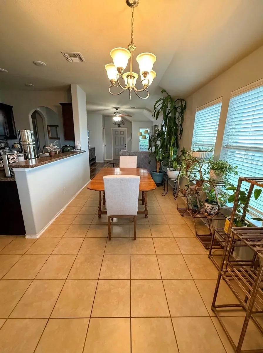Single Family Residence For Sale in Collin County , 120 Chalk Road, Anna, Texas 75409, 3 Bedroom, 2 Bathroom, 2 Garage spaces, 1,260 Sqft, built in 2012, Preowned, mls#21233331, Real Estate Agent in Anna, Homes For Sale in Collin county, Homes For Sale in Anna, Realtor in Anna Texas, Real Estate Brokerage Independent Realty Texas, Luminita Cordes Realtor
