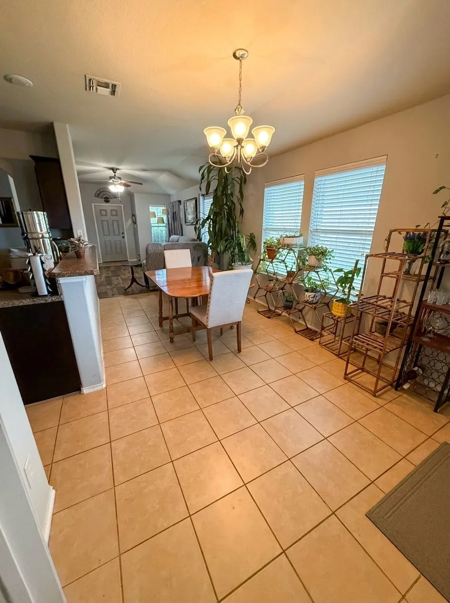 Single Family Residence For Sale in Collin County , 120 Chalk Road, Anna, Texas 75409, 3 Bedroom, 2 Bathroom, 2 Garage spaces, 1,260 Sqft, built in 2012, Preowned, mls#21233331, Real Estate Agent in Anna, Homes For Sale in Collin county, Homes For Sale in Anna, Realtor in Anna Texas, Real Estate Brokerage Independent Realty Texas, Luminita Cordes Realtor