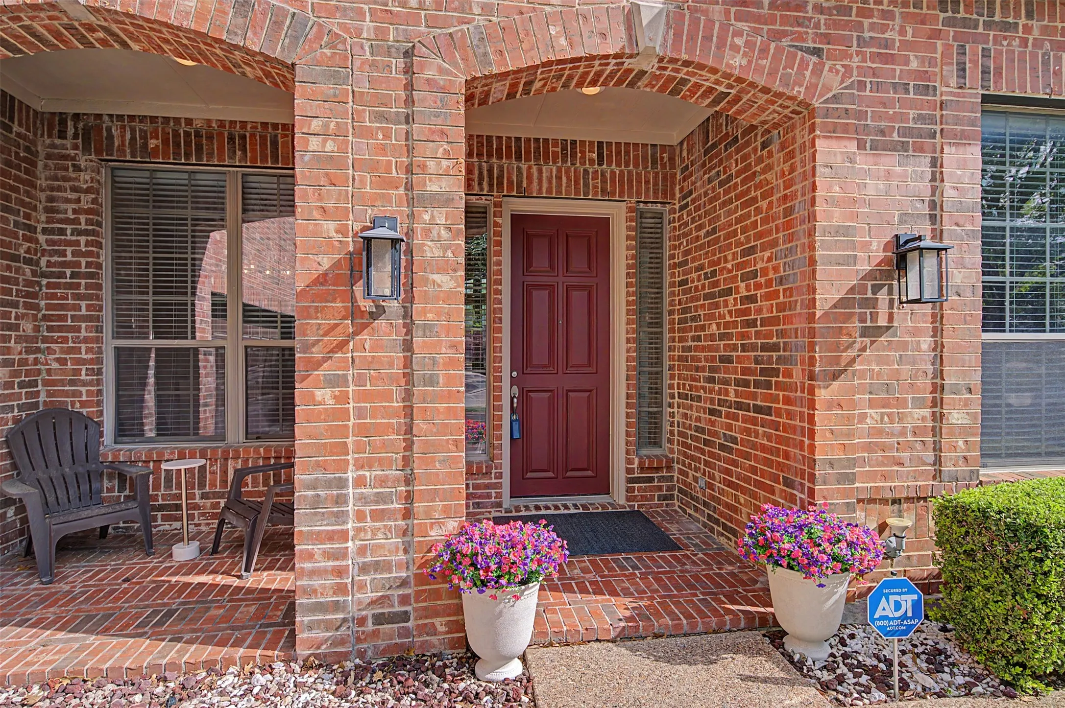 Single Family Residence For Sale in Collin County , 15606 Fox Meadow Lane, Frisco, Texas 75035, 4 Bedroom, 4 Bathroom, 3 Garage spaces, 3,562 Sqft, built in 2005, Preowned, mls#21235529, Real Estate Agent in Frisco, Homes For Sale in Collin county, Homes For Sale in Frisco, Realtor in Frisco Texas, Real Estate Brokerage Independent Realty Texas, Luminita Cordes Realtor