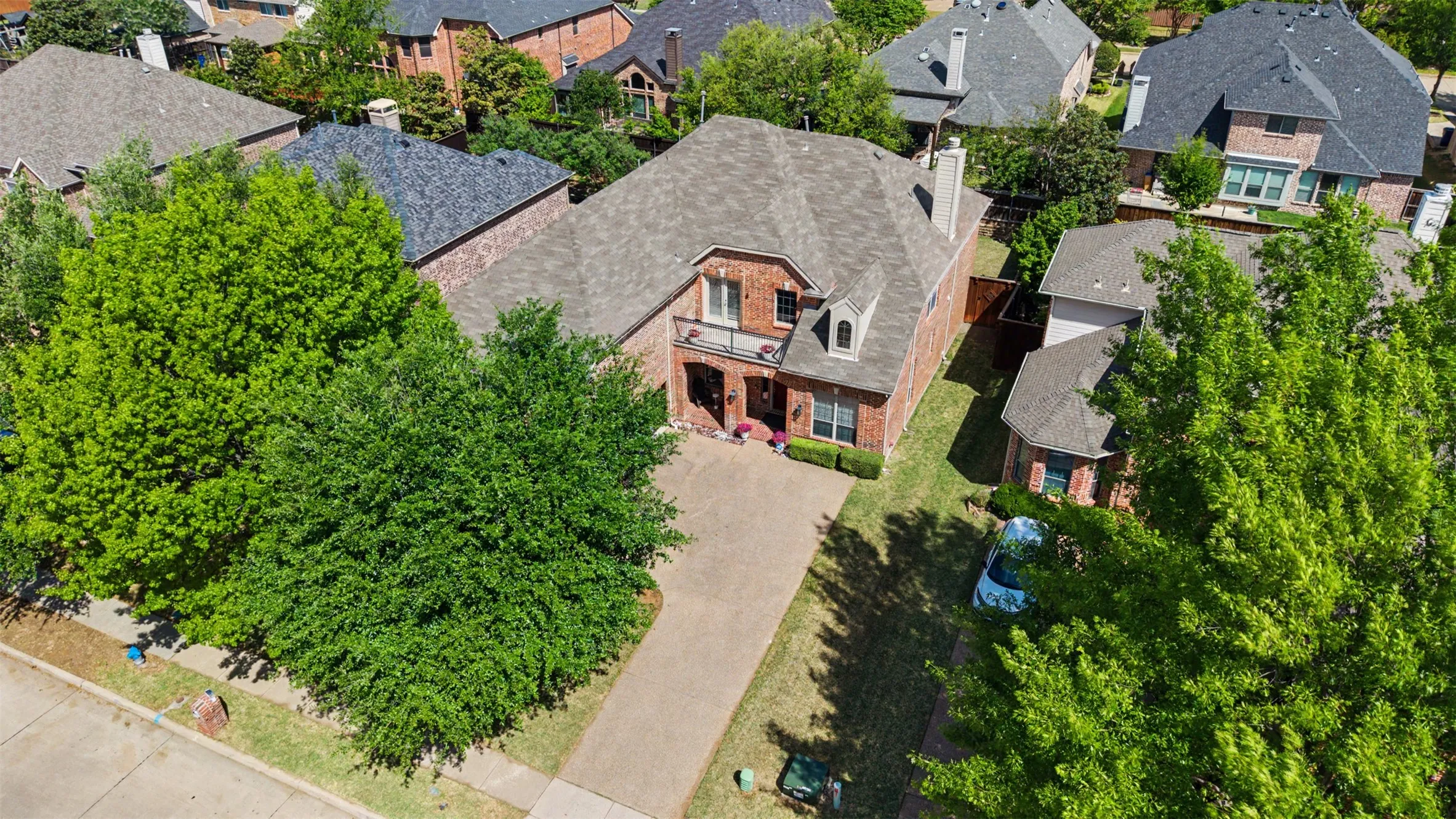 Single Family Residence For Sale in Collin County , 15606 Fox Meadow Lane, Frisco, Texas 75035, 4 Bedroom, 4 Bathroom, 3 Garage spaces, 3,562 Sqft, built in 2005, Preowned, mls#21235529, Real Estate Agent in Frisco, Homes For Sale in Collin county, Homes For Sale in Frisco, Realtor in Frisco Texas, Real Estate Brokerage Independent Realty Texas, Luminita Cordes Realtor