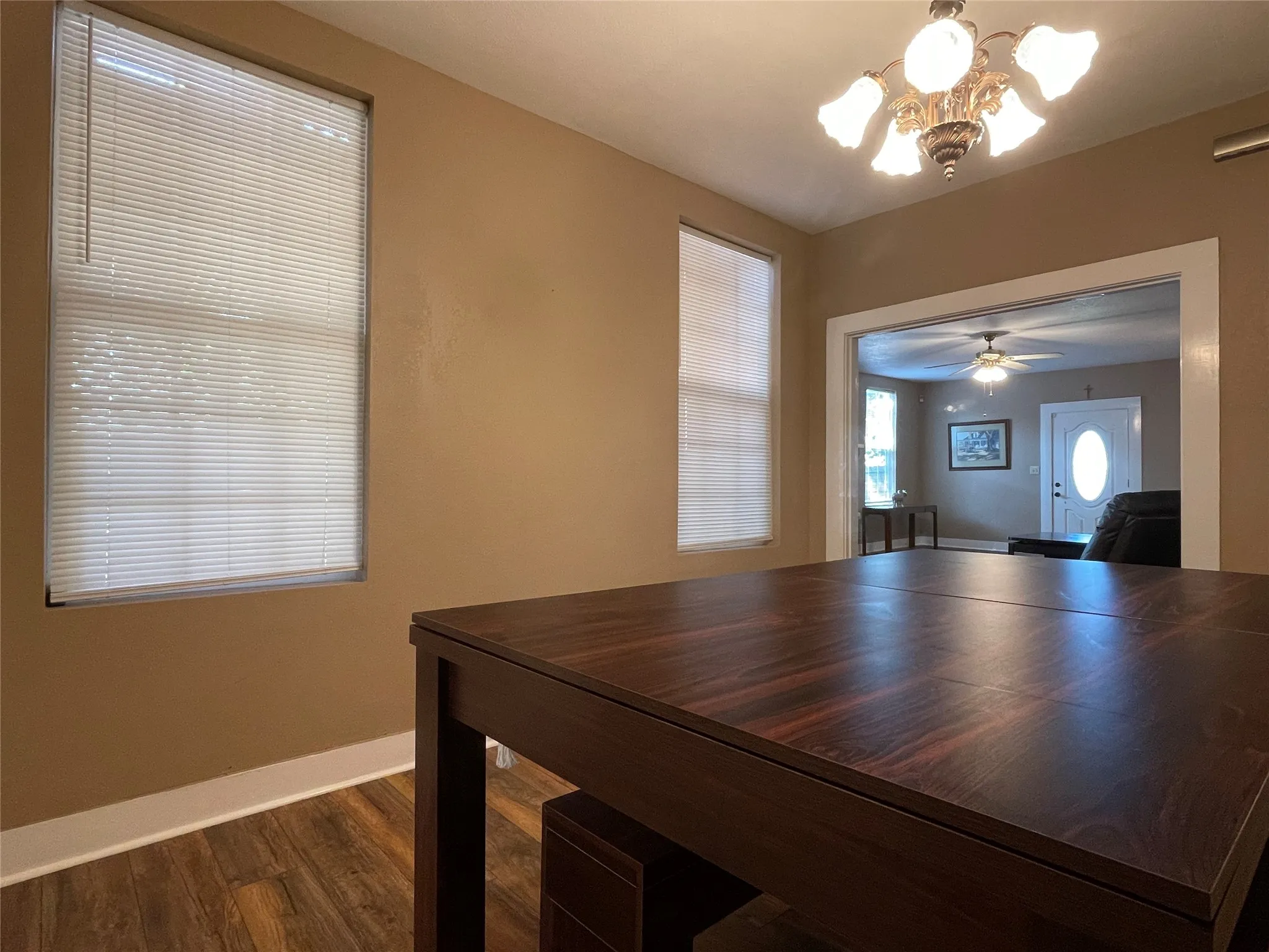 Single Family Residence For Sale in Tarrant County , 5101 Birchman Avenue, Fort Worth, Texas 76107, 2 Bedroom, 1 Bathroom, Garage spaces, 1,425 Sqft, built in 1930, Preowned, mls#21235355, Real Estate Agent in Fort Worth, Homes For Sale in Tarrant county, Homes For Sale in Fort Worth, Realtor in Fort Worth Texas, Real Estate Brokerage Independent Realty Texas, Luminita Cordes Realtor