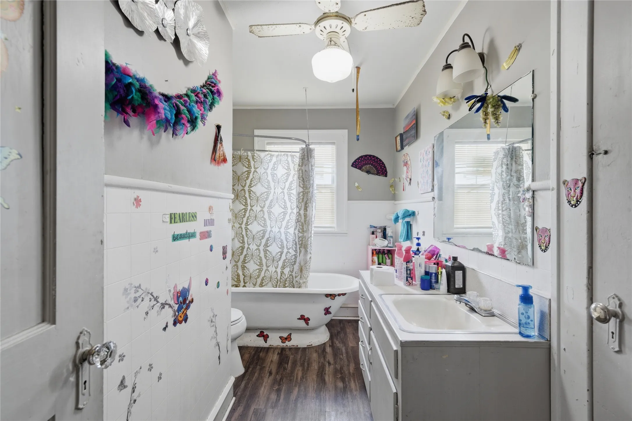 Duplex For Sale in Mc Lennan County , 2719-2721 Parrott Avenue, Waco, Texas 76707, 5 Bedroom, 2 Bathroom, Garage spaces, 0 Sqft, built in 1929, Preowned, mls#21236959, Real Estate Agent in Waco, Homes For Sale in Mc Lennan county, Homes For Sale in Waco, Realtor in Waco Texas, Real Estate Brokerage Independent Realty Texas, Luminita Cordes Realtor