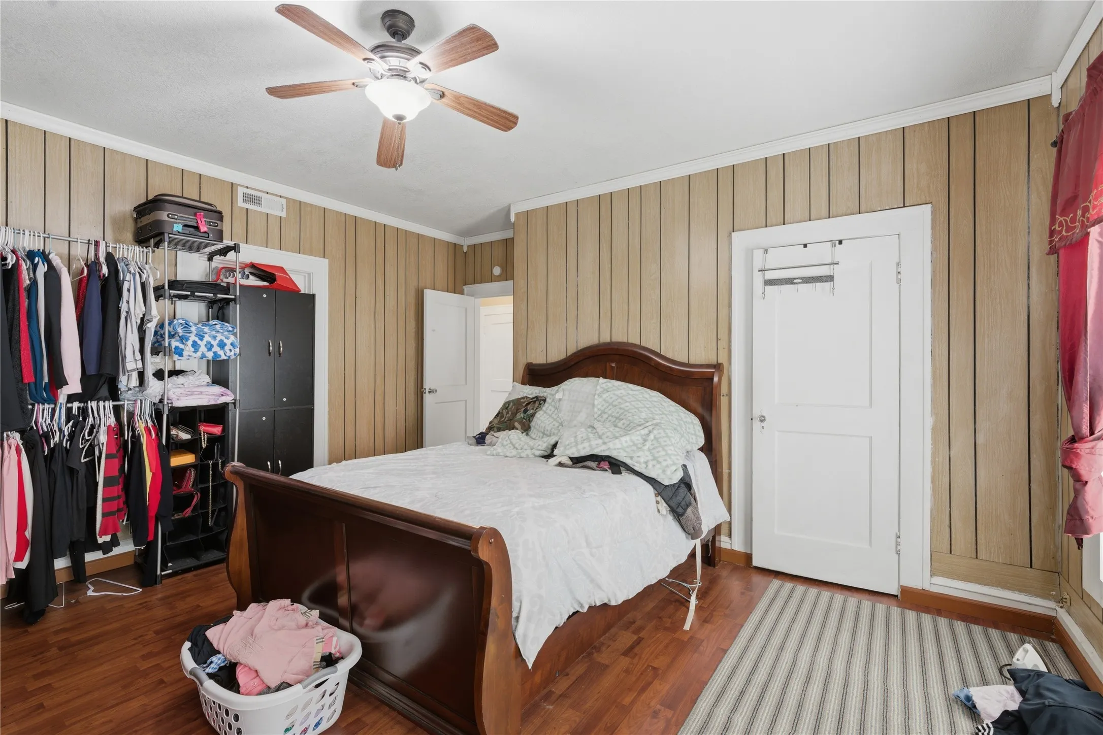 Duplex For Sale in Mc Lennan County , 2719-2721 Parrott Avenue, Waco, Texas 76707, 5 Bedroom, 2 Bathroom, Garage spaces, 0 Sqft, built in 1929, Preowned, mls#21236959, Real Estate Agent in Waco, Homes For Sale in Mc Lennan county, Homes For Sale in Waco, Realtor in Waco Texas, Real Estate Brokerage Independent Realty Texas, Luminita Cordes Realtor