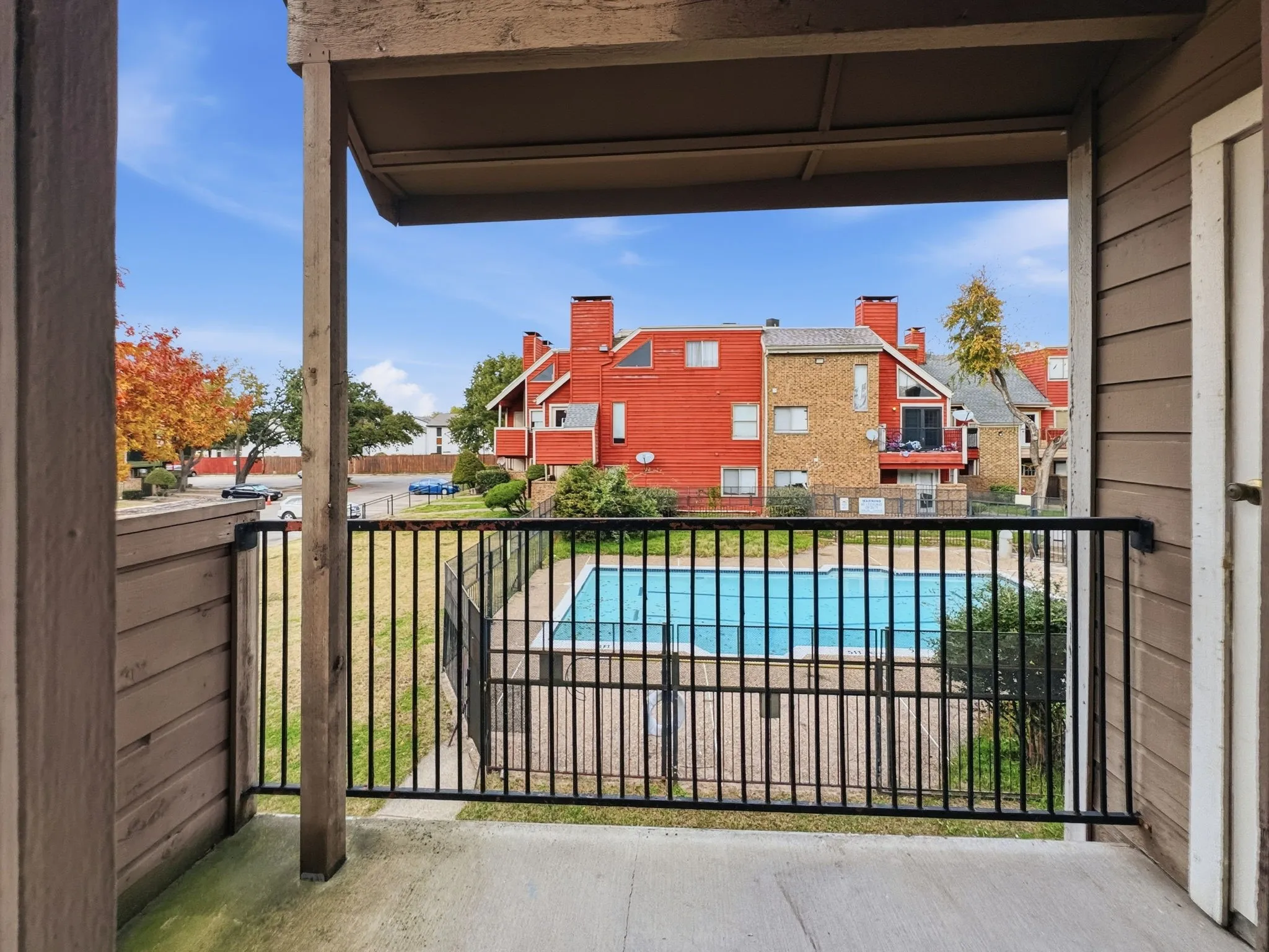 Condominium For Rent in Dallas County , 9835 Walnut Street 208, Dallas, Texas 75243, 1 Bedroom, 1 Bathroom, Garage spaces, 774 Sqft, built in 1985, Preowned, mls#21237003, Real Estate Agent in Dallas, Homes For Rent in Dallas county, Homes For Rent in Dallas, Realtor in Dallas Texas, Real Estate Brokerage Independent Realty Texas, Luminita Cordes Realtor