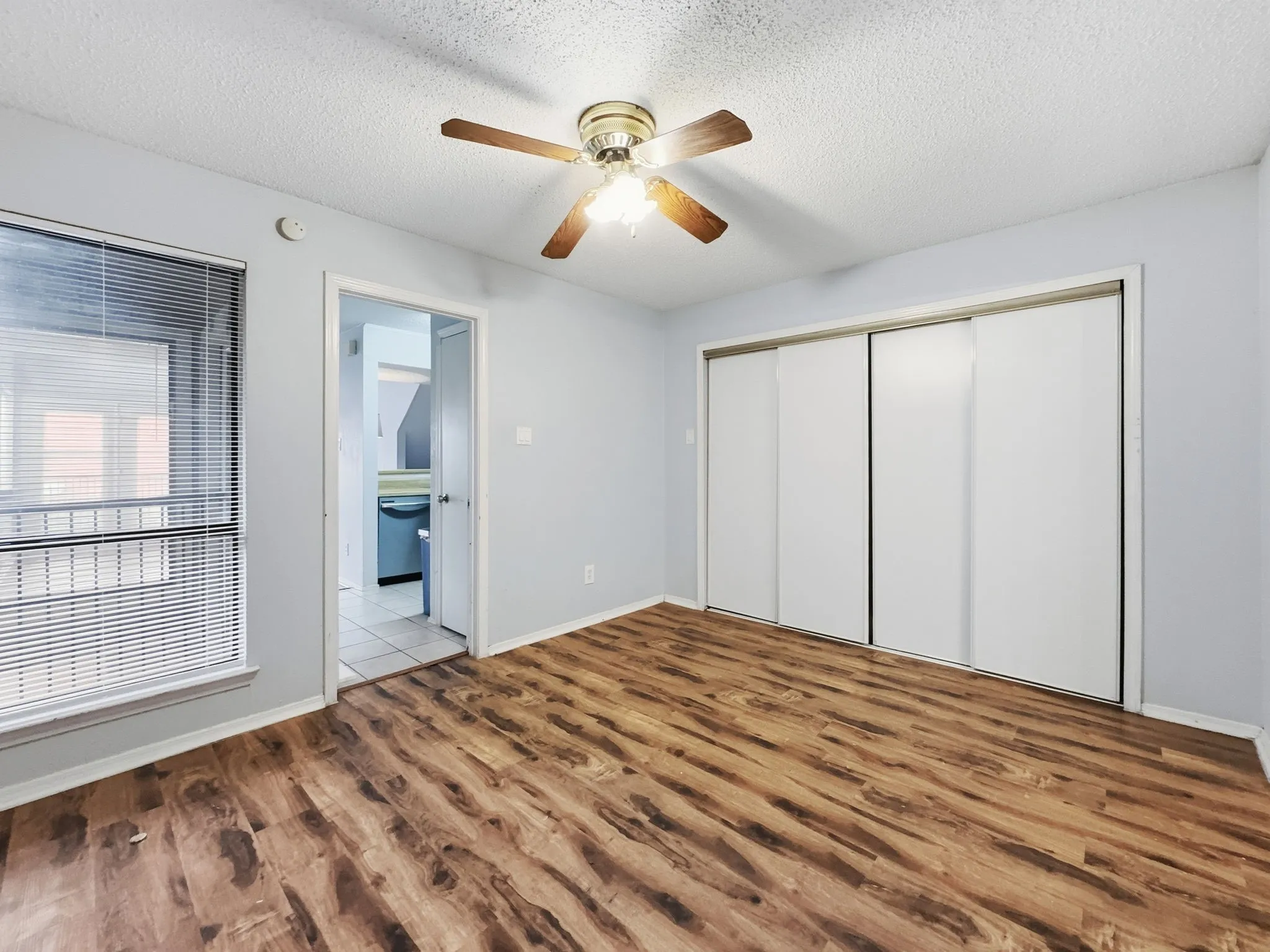 Condominium For Rent in Dallas County , 9835 Walnut Street 208, Dallas, Texas 75243, 1 Bedroom, 1 Bathroom, Garage spaces, 774 Sqft, built in 1985, Preowned, mls#21237003, Real Estate Agent in Dallas, Homes For Rent in Dallas county, Homes For Rent in Dallas, Realtor in Dallas Texas, Real Estate Brokerage Independent Realty Texas, Luminita Cordes Realtor