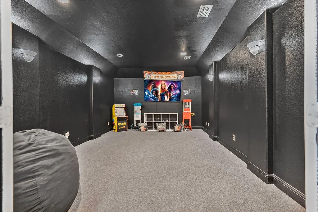 Single Family Residence For Sale in Denton County , 1309 Sage Way, Little Elm, Texas 76227, 4 Bedroom, 3 Bathroom, 2 Garage spaces, 2,441 Sqft, built in 2019, mls#21237015, Real Estate Agent in Little Elm, Homes For Sale in Denton county, Homes For Sale in Little Elm, Realtor in Little Elm Texas, Real Estate Brokerage Independent Realty Texas, Luminita Cordes Realtor