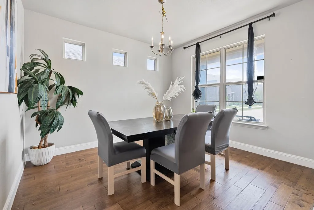 Single Family Residence For Sale in Denton County , 1309 Sage Way, Little Elm, Texas 76227, 4 Bedroom, 3 Bathroom, 2 Garage spaces, 2,441 Sqft, built in 2019, mls#21237015, Real Estate Agent in Little Elm, Homes For Sale in Denton county, Homes For Sale in Little Elm, Realtor in Little Elm Texas, Real Estate Brokerage Independent Realty Texas, Luminita Cordes Realtor