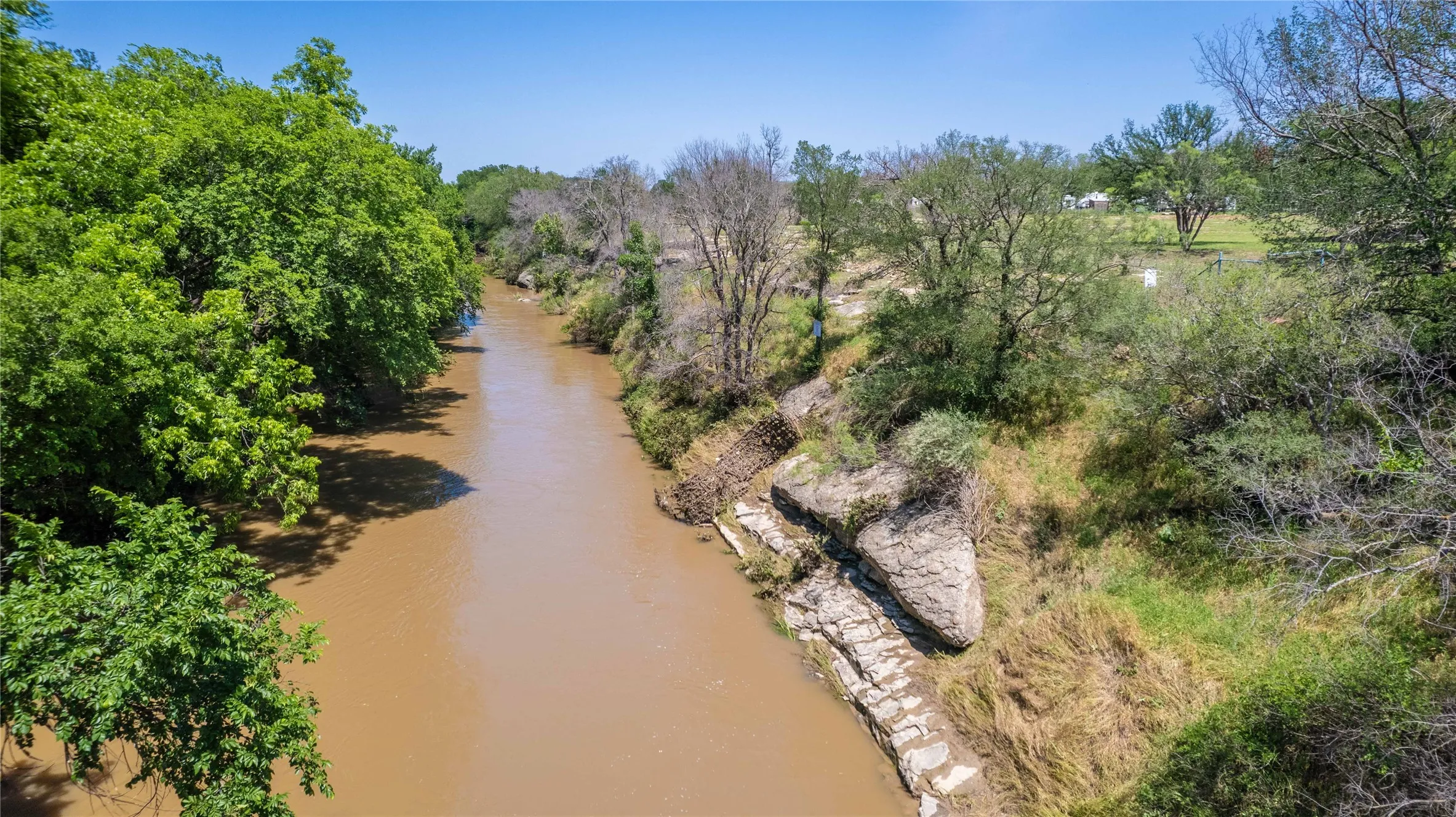Single Family Residence For Sale in San Saba County , 217 County Rd. 102, San Saba, Texas 76877, 4 Bedrooms, 2 Bathrooms, 2 Garage spaces, 2,210 Sqft, built in 2015, New Construction - Complete, Price $795,000, mls#21229024, Real Estate Agent in San Saba, Homes For Sale in San Saba county, Homes For Sale in San Saba, Realtor in San Saba Texas, Real Estate Brokerage Independent Realty Texas, Luminita Cordes Realtor