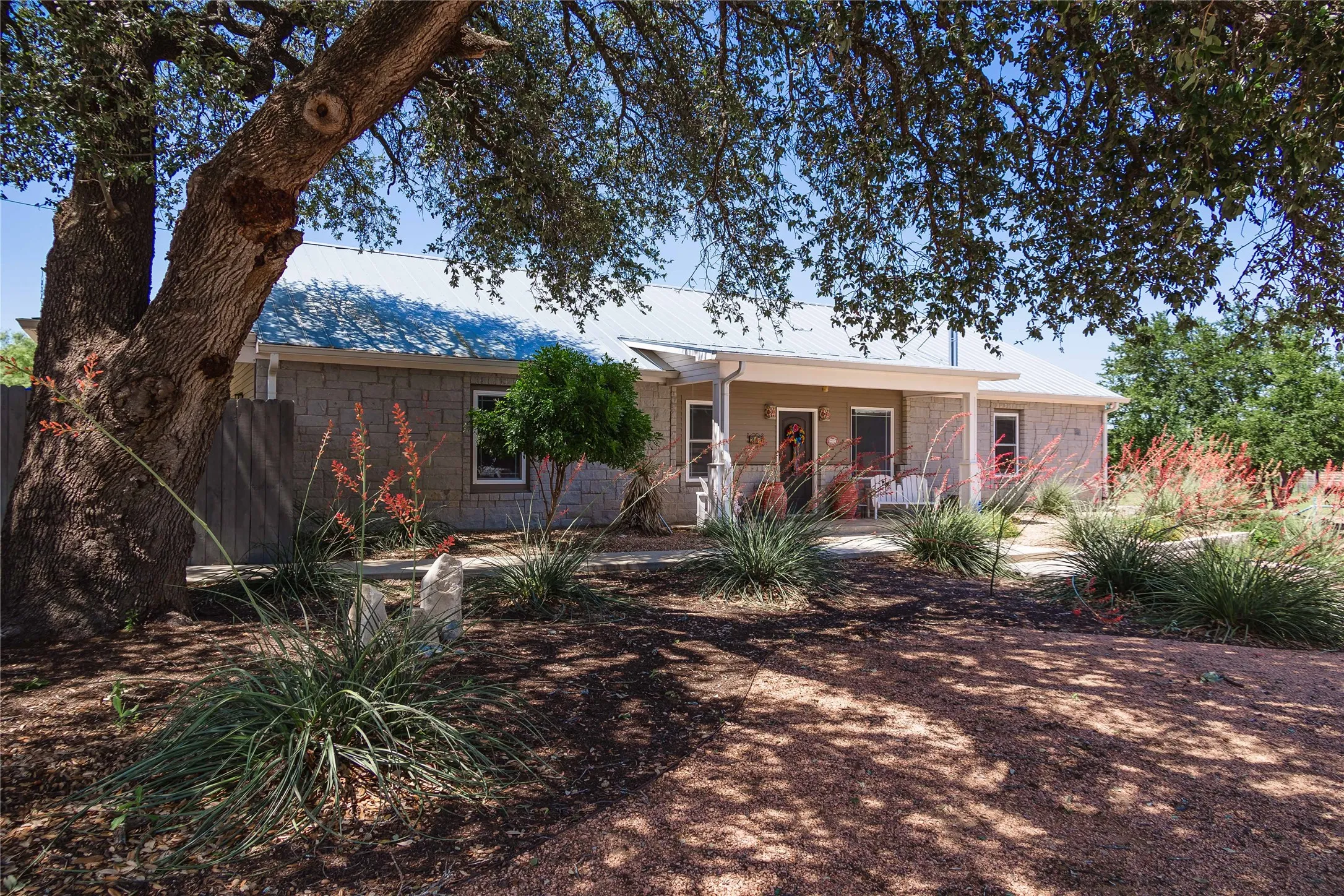 Single Family Residence For Sale in San Saba County , 217 County Rd. 102, San Saba, Texas 76877, 4 Bedrooms, 2 Bathrooms, 2 Garage spaces, 2,210 Sqft, built in 2015, New Construction - Complete, Price $795,000, mls#21229024, Real Estate Agent in San Saba, Homes For Sale in San Saba county, Homes For Sale in San Saba, Realtor in San Saba Texas, Real Estate Brokerage Independent Realty Texas, Luminita Cordes Realtor