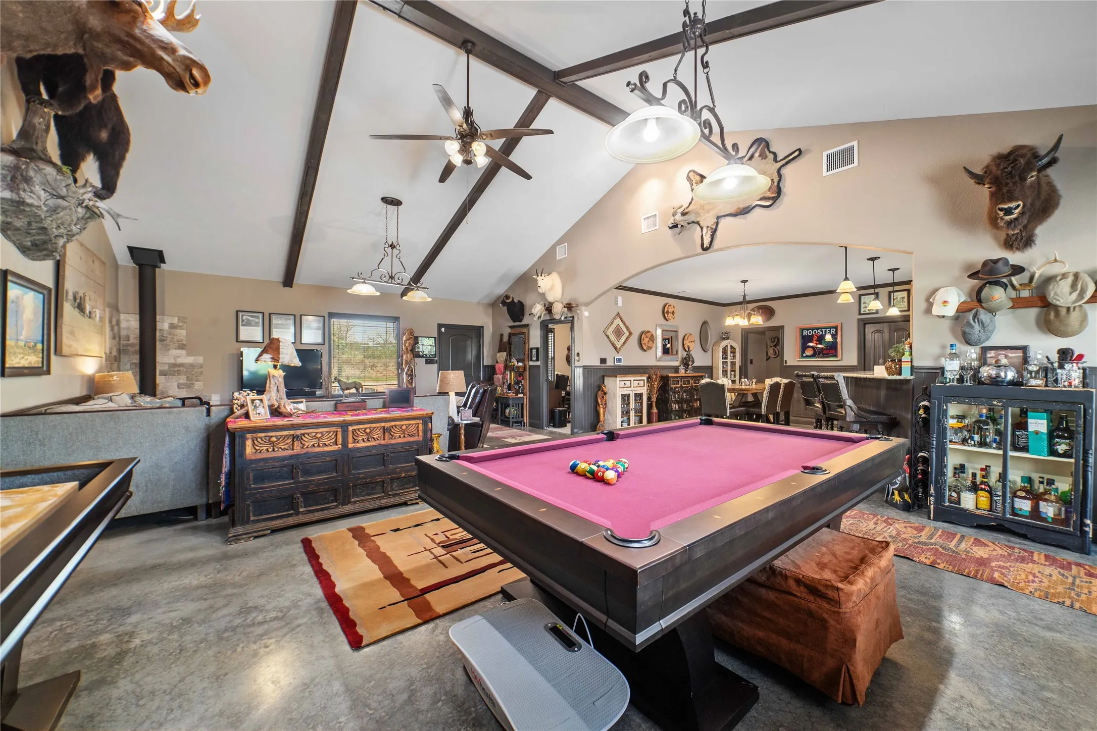 Single Family Residence For Sale in San Saba County , 217 County Rd. 102, San Saba, Texas 76877, 4 Bedrooms, 2 Bathrooms, 2 Garage spaces, 2,210 Sqft, built in 2015, New Construction - Complete, Price $795,000, mls#21229024, Real Estate Agent in San Saba, Homes For Sale in San Saba county, Homes For Sale in San Saba, Realtor in San Saba Texas, Real Estate Brokerage Independent Realty Texas, Luminita Cordes Realtor