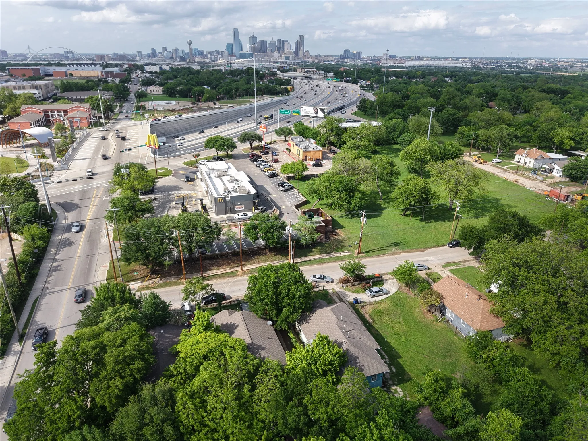 Improved Land For Sale in Dallas County , 810 E 12th Street, Dallas, Texas 75203, 0, 0, Garage spaces, 0 Sqft, built in 1925, mls#21233858, Real Estate Agent in Dallas, Homes For Sale in Dallas county, Homes For Sale in Dallas, Realtor in Dallas Texas, Real Estate Brokerage Independent Realty Texas, Luminita Cordes Realtor