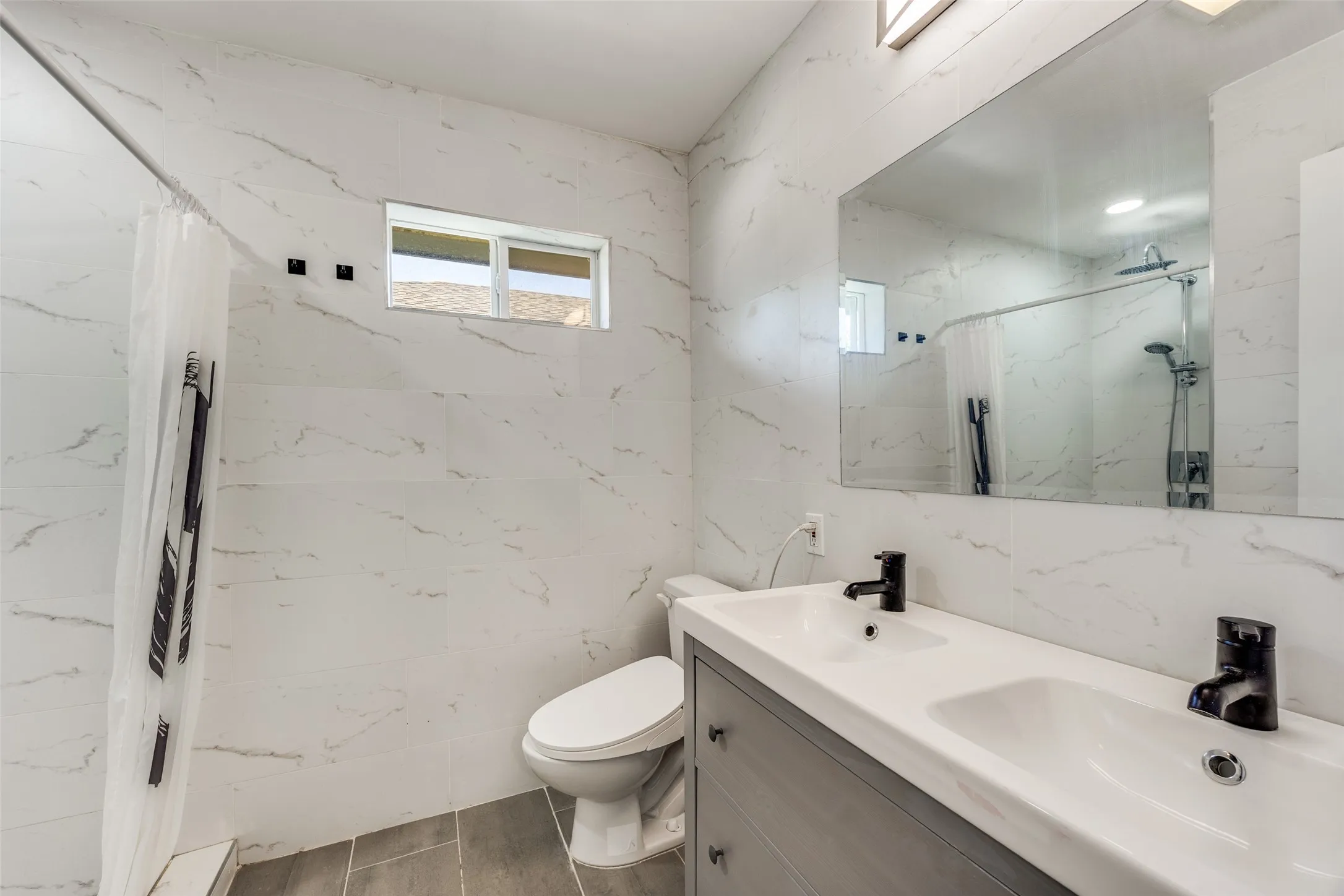 Single Family Residence For Rent in Dallas County , 11021 Cactus Lane, Dallas, Texas 75238, 3 Bedrooms, 3 Bathrooms, Garage spaces, 1,773 Sqft, built in 1958, Preowned, Price $3,100, mls#21237094, Real Estate Agent in Dallas, Homes For Rent in Dallas county, Homes For Rent in Dallas, Realtor in Dallas Texas, Real Estate Brokerage Independent Realty Texas, Luminita Cordes Realtor