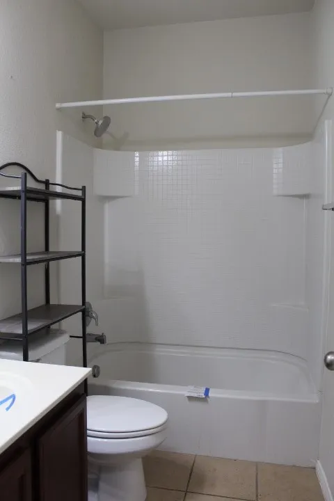 Single Family Residence For Sale in Denton County , 1227 Eagles Nest Trail, Krum, Texas 76249, 4 Bedroom, 2 Bathroom, 2 Garage spaces, 1,851 Sqft, built in 2012, mls#21237093, Real Estate Agent in Krum, Homes For Sale in Denton county, Homes For Sale in Krum, Realtor in Krum Texas, Real Estate Brokerage Independent Realty Texas, Luminita Cordes Realtor
