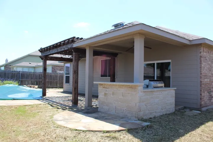 Single Family Residence For Sale in Denton County , 1227 Eagles Nest Trail, Krum, Texas 76249, 4 Bedroom, 2 Bathroom, 2 Garage spaces, 1,851 Sqft, built in 2012, mls#21237093, Real Estate Agent in Krum, Homes For Sale in Denton county, Homes For Sale in Krum, Realtor in Krum Texas, Real Estate Brokerage Independent Realty Texas, Luminita Cordes Realtor