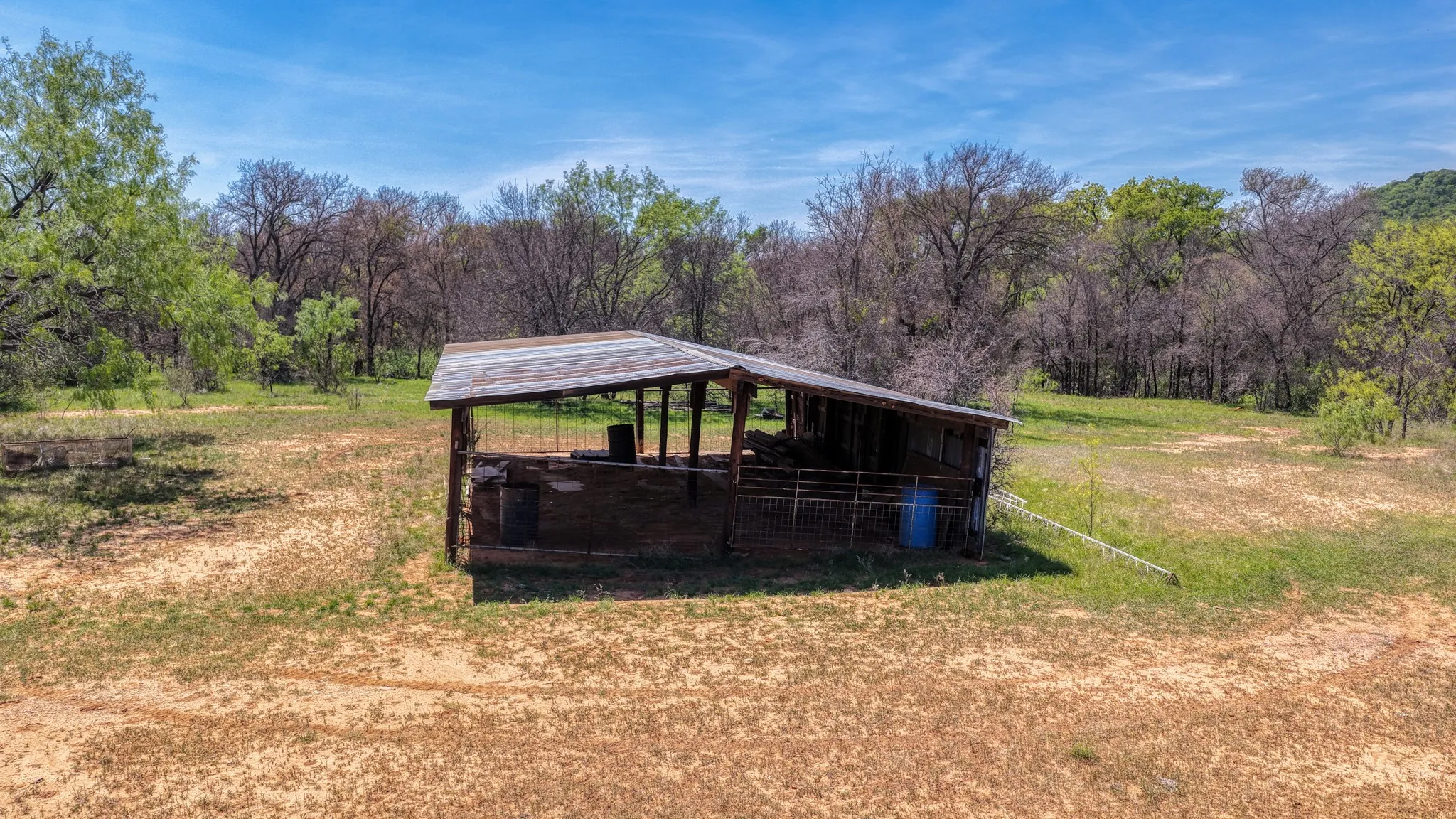 Farm For Sale in Palo Pinto County , 376 Dickson Lane, Gordon, Texas 76453, 3 Bedroom, 2 Bathroom, 2 Garage spaces, 2,888 Sqft, built in 1984, mls#21235594, Real Estate Agent in Gordon, Homes For Sale in Palo Pinto county, Homes For Sale in Gordon, Realtor in Gordon Texas, Real Estate Brokerage Independent Realty Texas, Luminita Cordes Realtor