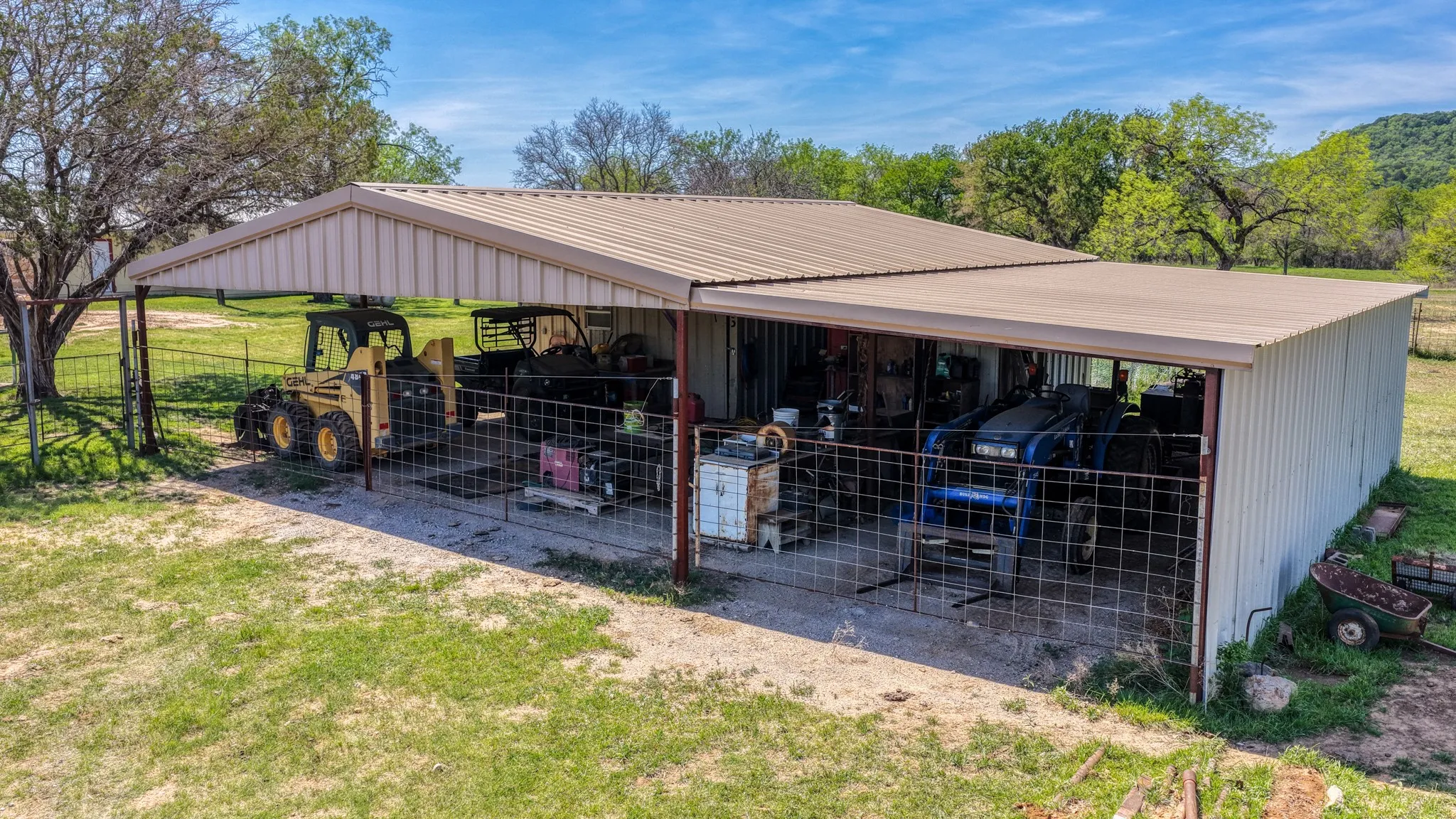 Farm For Sale in Palo Pinto County , 376 Dickson Lane, Gordon, Texas 76453, 3 Bedroom, 2 Bathroom, 2 Garage spaces, 2,888 Sqft, built in 1984, mls#21235594, Real Estate Agent in Gordon, Homes For Sale in Palo Pinto county, Homes For Sale in Gordon, Realtor in Gordon Texas, Real Estate Brokerage Independent Realty Texas, Luminita Cordes Realtor