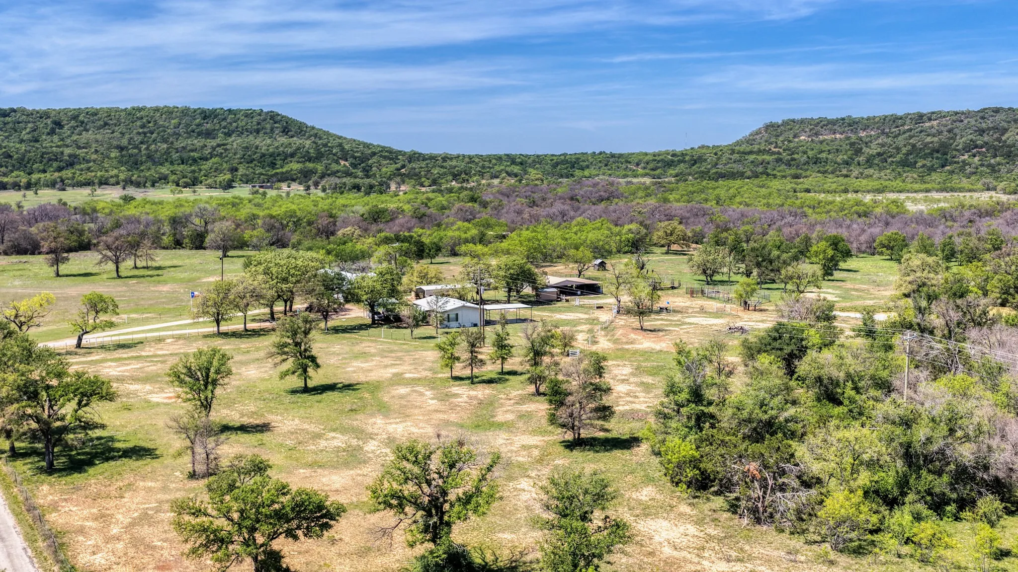 Farm For Sale in Palo Pinto County , 376 Dickson Lane, Gordon, Texas 76453, 3 Bedroom, 2 Bathroom, 2 Garage spaces, 2,888 Sqft, built in 1984, mls#21235594, Real Estate Agent in Gordon, Homes For Sale in Palo Pinto county, Homes For Sale in Gordon, Realtor in Gordon Texas, Real Estate Brokerage Independent Realty Texas, Luminita Cordes Realtor
