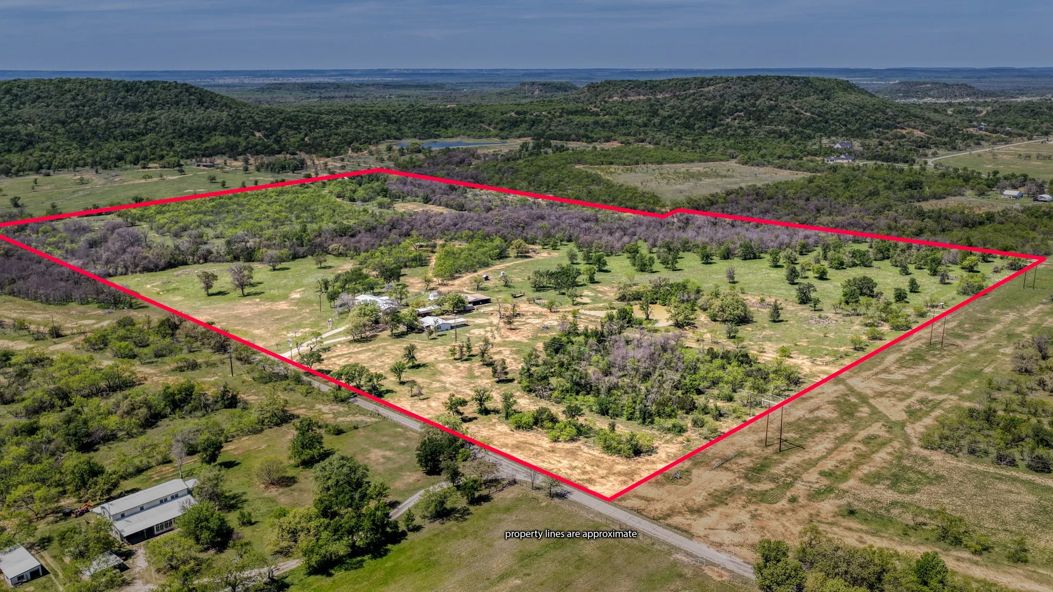 Farm For Sale in Palo Pinto County , 376 Dickson Lane, Gordon, Texas 76453, 3 Bedroom, 2 Bathroom, 2 Garage spaces, 2,888 Sqft, built in 1984, mls#21235594, Real Estate Agent in Gordon, Homes For Sale in Palo Pinto county, Homes For Sale in Gordon, Realtor in Gordon Texas, Real Estate Brokerage Independent Realty Texas, Luminita Cordes Realtor