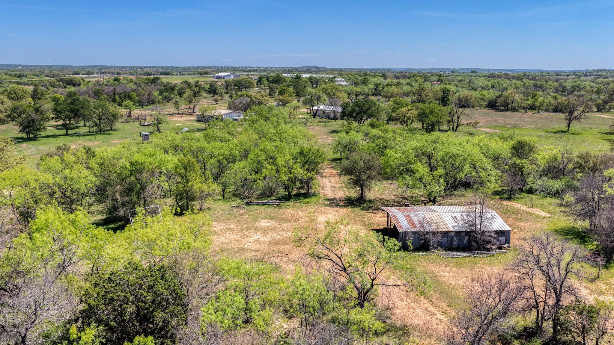Farm For Sale in Palo Pinto County , 376 Dickson Lane, Gordon, Texas 76453, 3 Bedroom, 2 Bathroom, 2 Garage spaces, 2,888 Sqft, built in 1984, mls#21235594, Real Estate Agent in Gordon, Homes For Sale in Palo Pinto county, Homes For Sale in Gordon, Realtor in Gordon Texas, Real Estate Brokerage Independent Realty Texas, Luminita Cordes Realtor