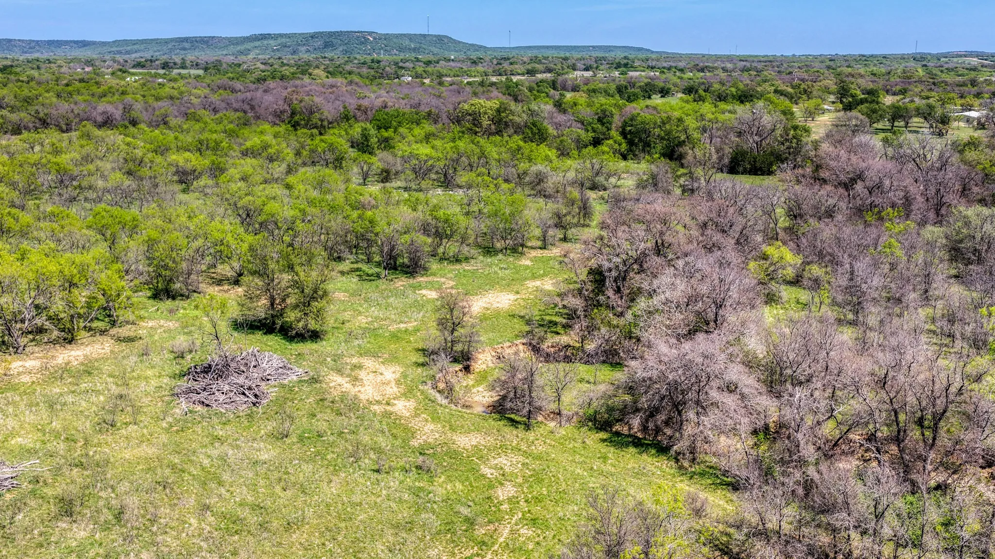 Farm For Sale in Palo Pinto County , 376 Dickson Lane, Gordon, Texas 76453, 3 Bedroom, 2 Bathroom, 2 Garage spaces, 2,888 Sqft, built in 1984, mls#21235594, Real Estate Agent in Gordon, Homes For Sale in Palo Pinto county, Homes For Sale in Gordon, Realtor in Gordon Texas, Real Estate Brokerage Independent Realty Texas, Luminita Cordes Realtor