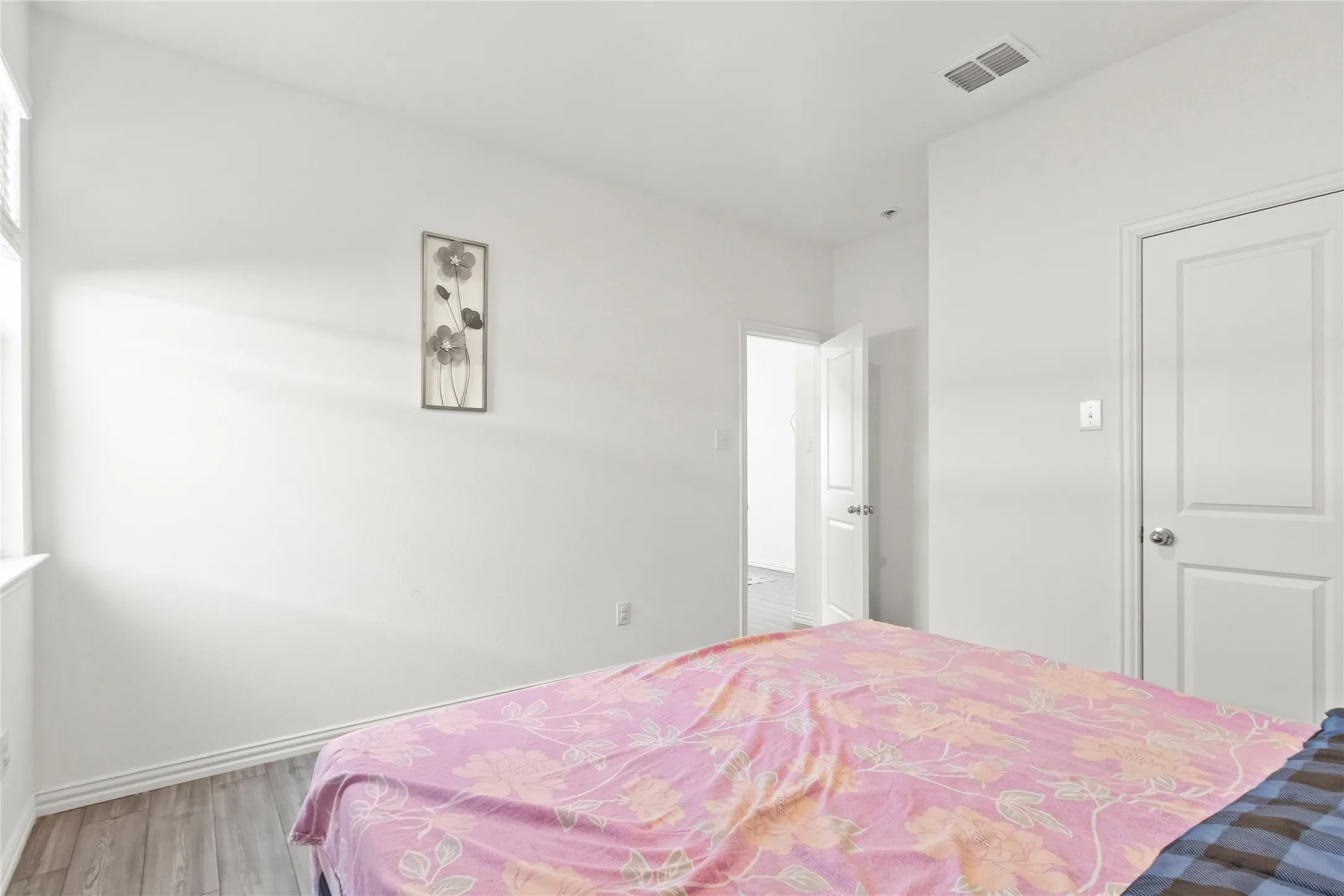 Single Family Residence For Rent in Denton County , 3505 Riverside Drive, Aubrey, Texas 76227, 4 Bedroom, 2 Bathroom, 2 Garage spaces, 1,838 Sqft, built in 2021, Preowned, mls#21237135, Real Estate Agent in Aubrey, Homes For Rent in Denton county, Homes For Rent in Aubrey, Realtor in Aubrey Texas, Real Estate Brokerage Independent Realty Texas, Luminita Cordes Realtor