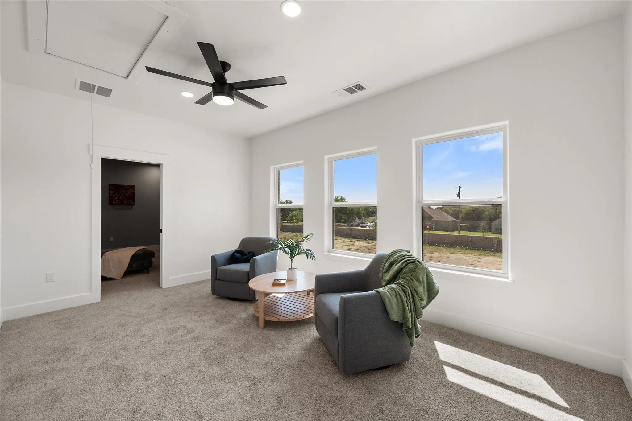 2nd floor gameroom with tons of windows