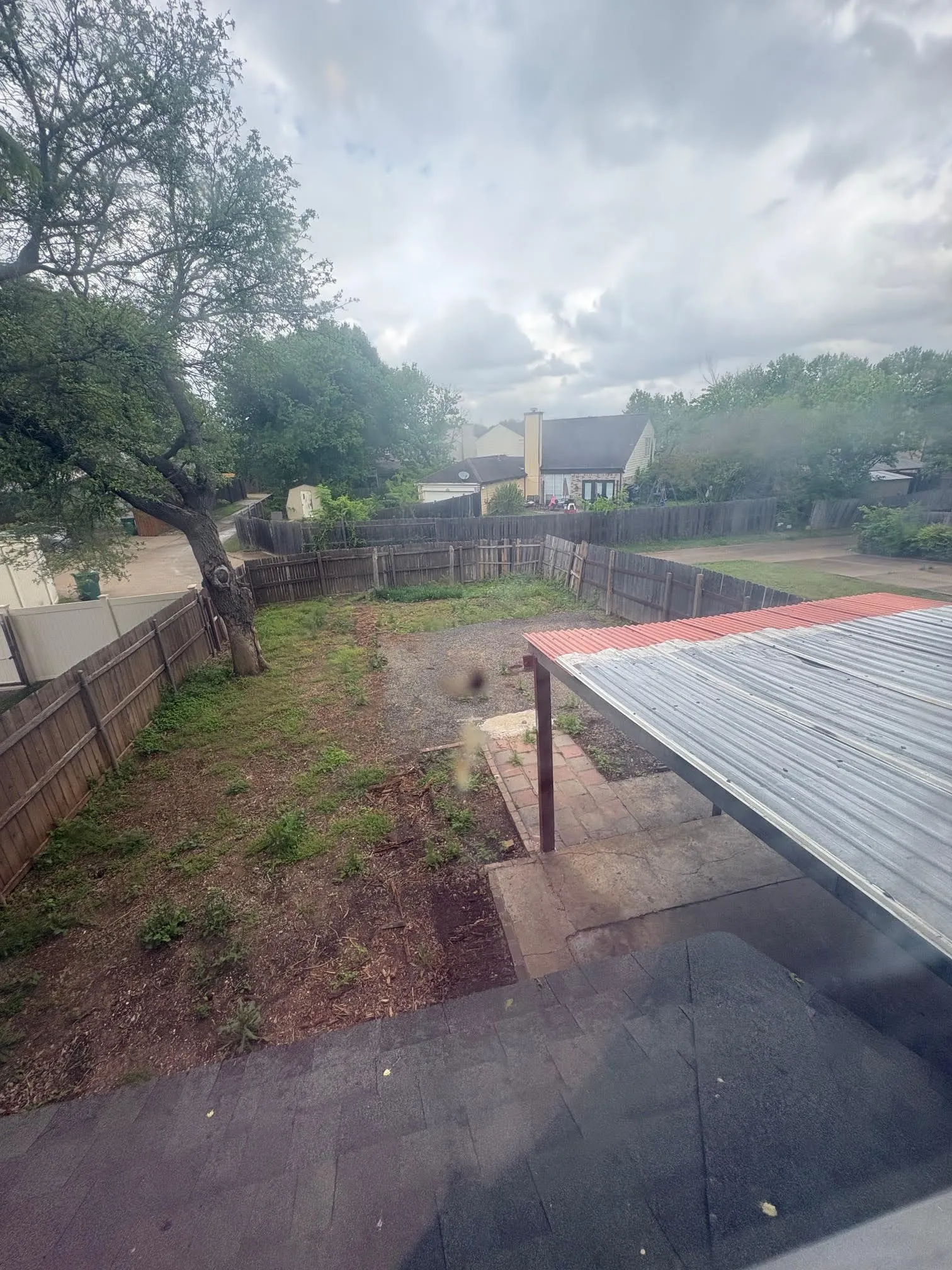 Single Family Residence For Sale in Dallas County , 320 W Williams Street, Cedar Hill, Texas 75104, 3 Bedroom, 3 Bathroom, Garage spaces, 2,317 Sqft, built in 1985, Preowned, mls#21236795, Real Estate Agent in Cedar Hill, Homes For Sale in Dallas county, Homes For Sale in Cedar Hill, Realtor in Cedar Hill Texas, Real Estate Brokerage Independent Realty Texas, Luminita Cordes Realtor