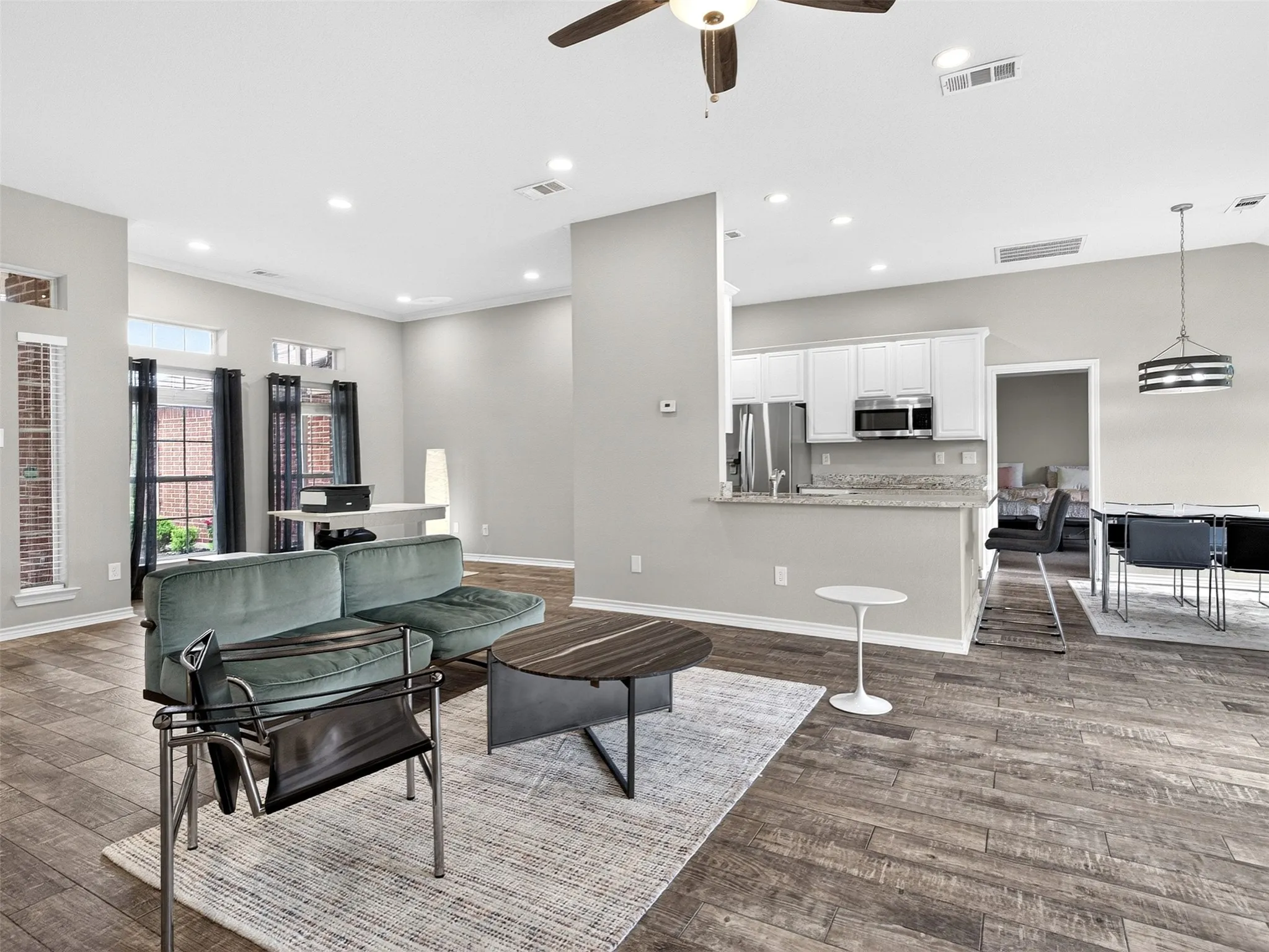 Single Family Residence For Sale in Collin County , 11305 Ocean Road, Frisco, Texas 75035, 4 Bedroom, 2 Bathroom, 2 Garage spaces, 1,813 Sqft, built in 1998, mls#21237311, Real Estate Agent in Frisco, Homes For Sale in Collin county, Homes For Sale in Frisco, Realtor in Frisco Texas, Real Estate Brokerage Independent Realty Texas, Luminita Cordes Realtor