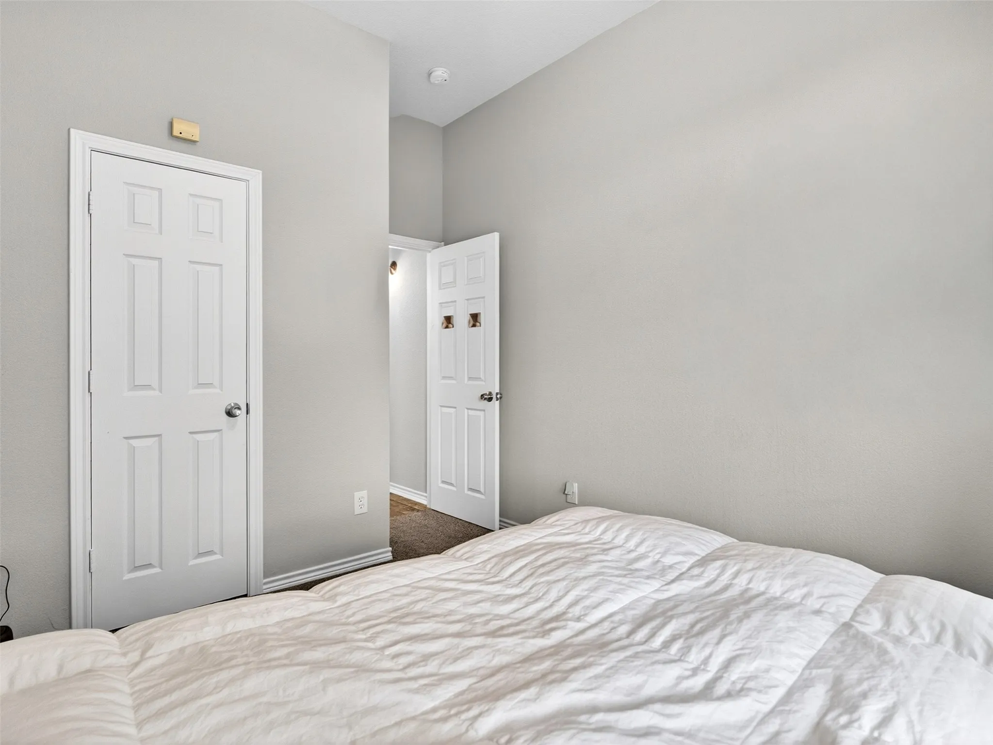 Single Family Residence For Sale in Collin County , 11305 Ocean Road, Frisco, Texas 75035, 4 Bedroom, 2 Bathroom, 2 Garage spaces, 1,813 Sqft, built in 1998, mls#21237311, Real Estate Agent in Frisco, Homes For Sale in Collin county, Homes For Sale in Frisco, Realtor in Frisco Texas, Real Estate Brokerage Independent Realty Texas, Luminita Cordes Realtor