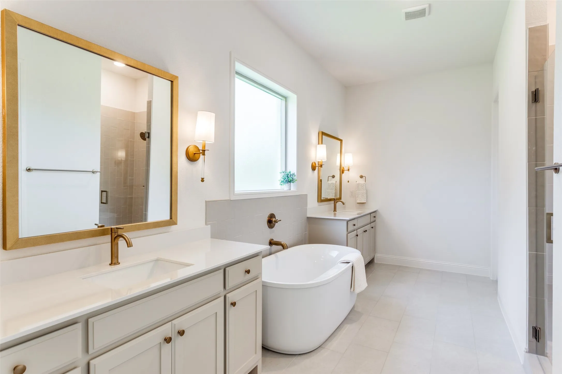 Single Family Residence For Sale in Tarrant County , 8965 Armstrong Court, Benbrook, Texas 76126, 4 Bedroom, 4 Bathroom, 2 Garage spaces, 3,007 Sqft, built in 2025, New Construction - Complete, mls#21235506, Real Estate Agent in Benbrook, Homes For Sale in Tarrant county, Homes For Sale in Benbrook, Realtor in Benbrook Texas, Real Estate Brokerage Independent Realty Texas, Luminita Cordes Realtor